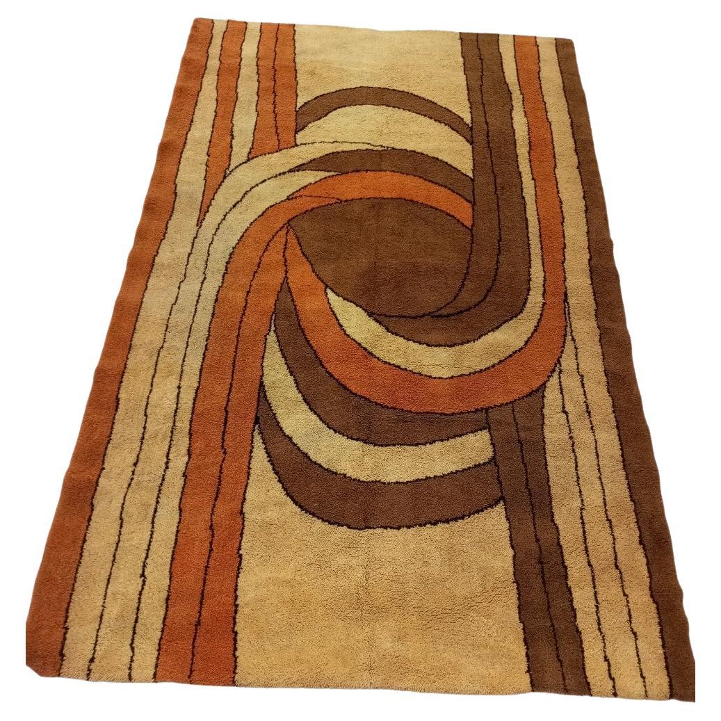 European carpet modern design 287 cm. x 186 cm. 1960s