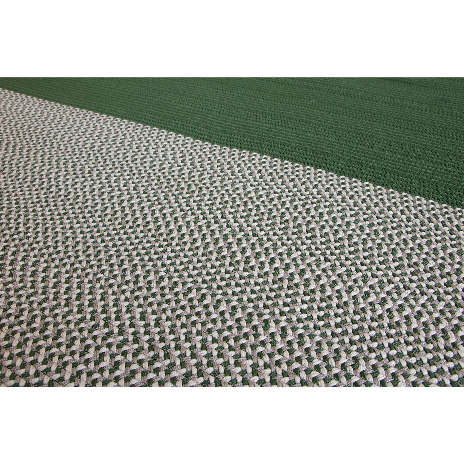 Indian Tappeto foglia outdoor verde grigio design italiano Deanna Comellini 176x300cm For Sale