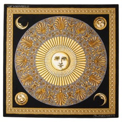 Vintage Tappeto Fornasetti "Sole Luna" su fondo nero e ramage in oro