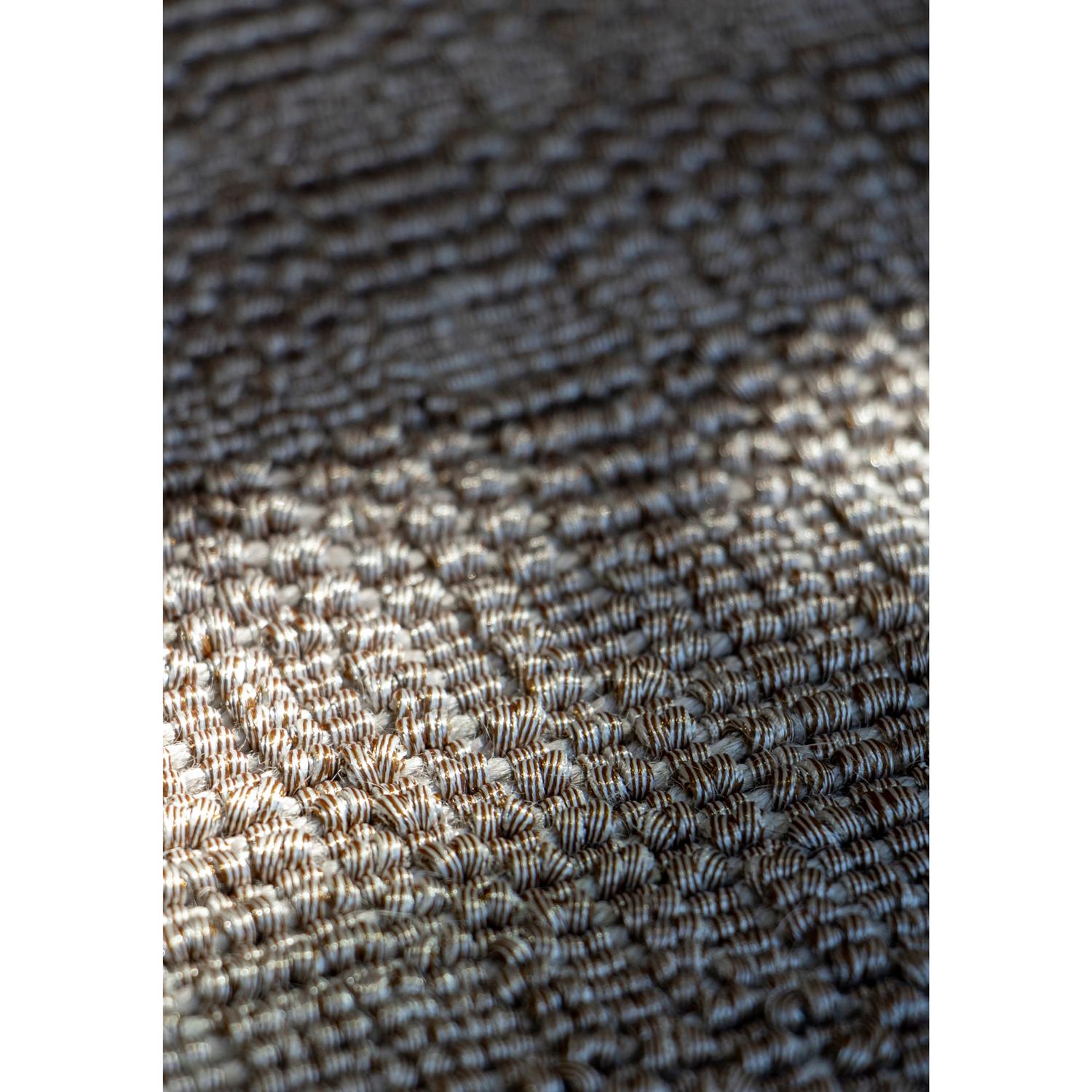 Modern Tappeto gioiello design italiano grigio cenere by Deanna Comellini 250x350cm For Sale