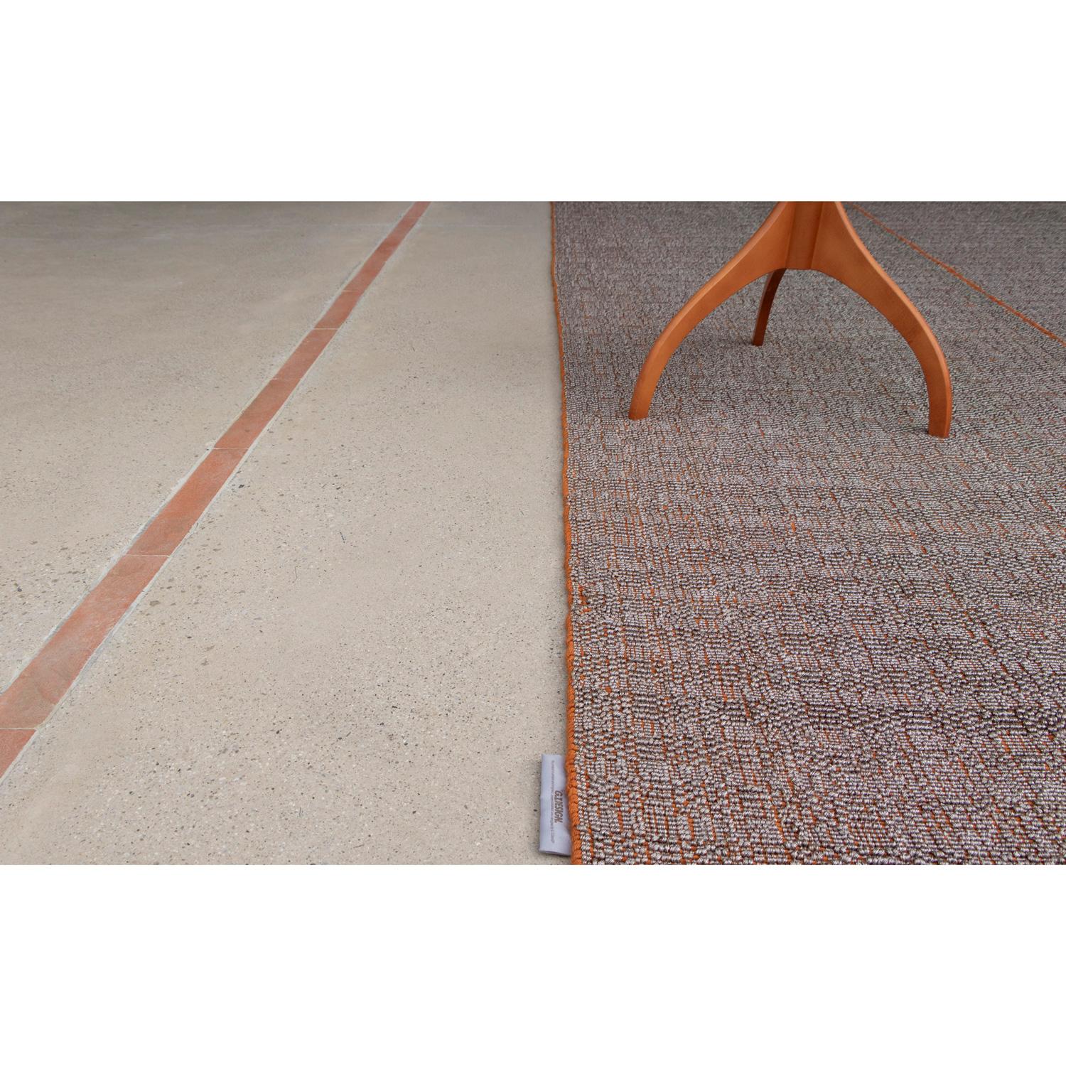 Indian Tappeto Gioiello Design Italiano Grigio Ocra by Deanna Comellini 200x300cm For Sale