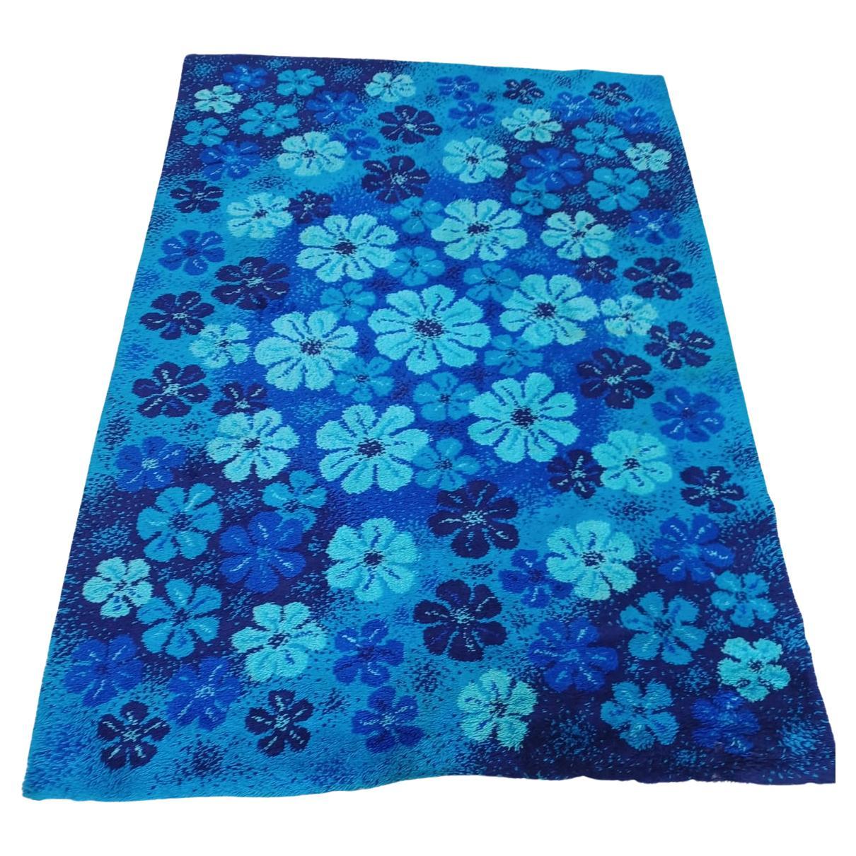 Tappeto in lana con fiori stilizzati, Danimarca anni ‘70 For Sale