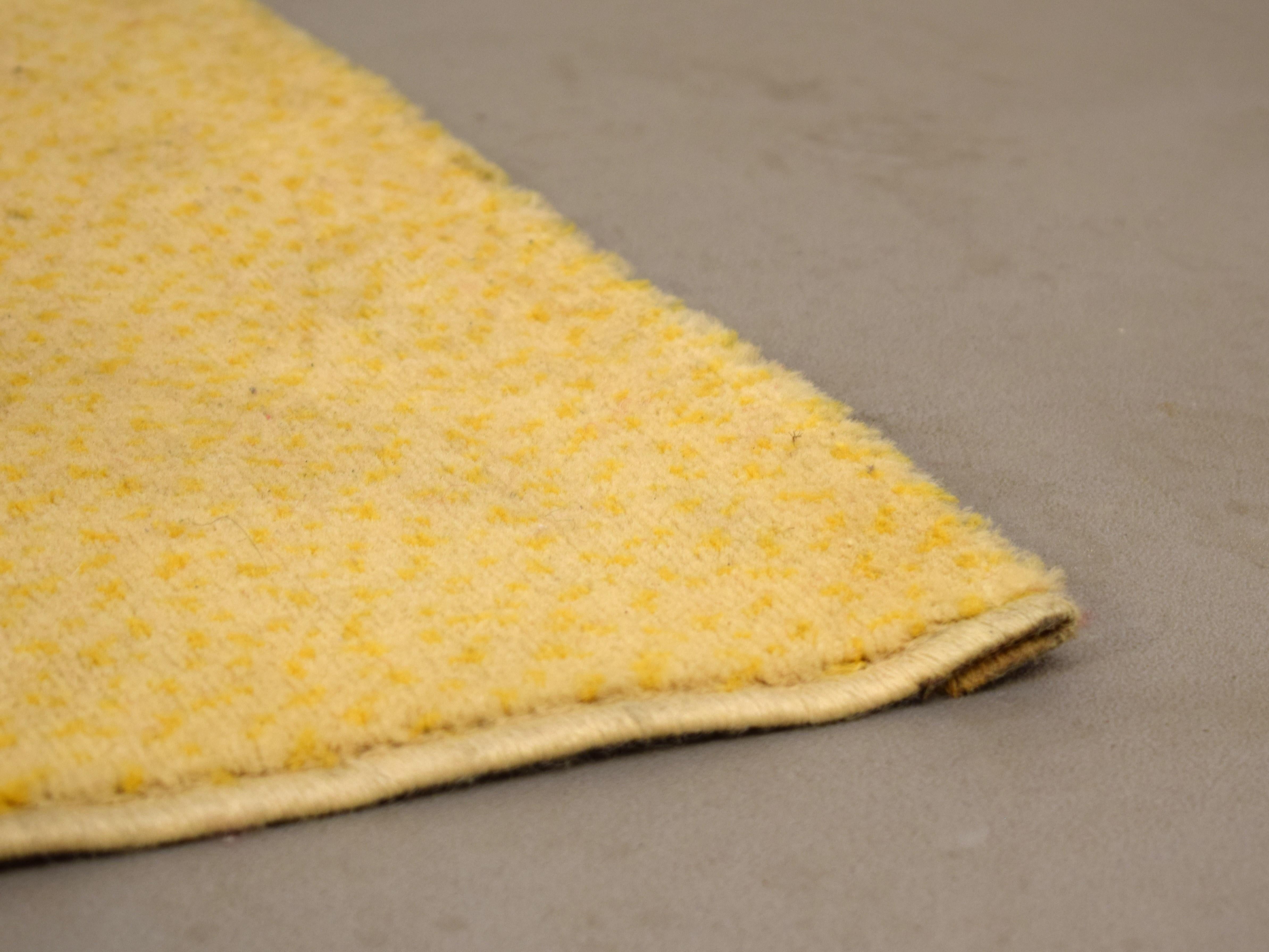 Tapis en laine, Italie, années 1970. Bon état - En vente à Palermo, PA