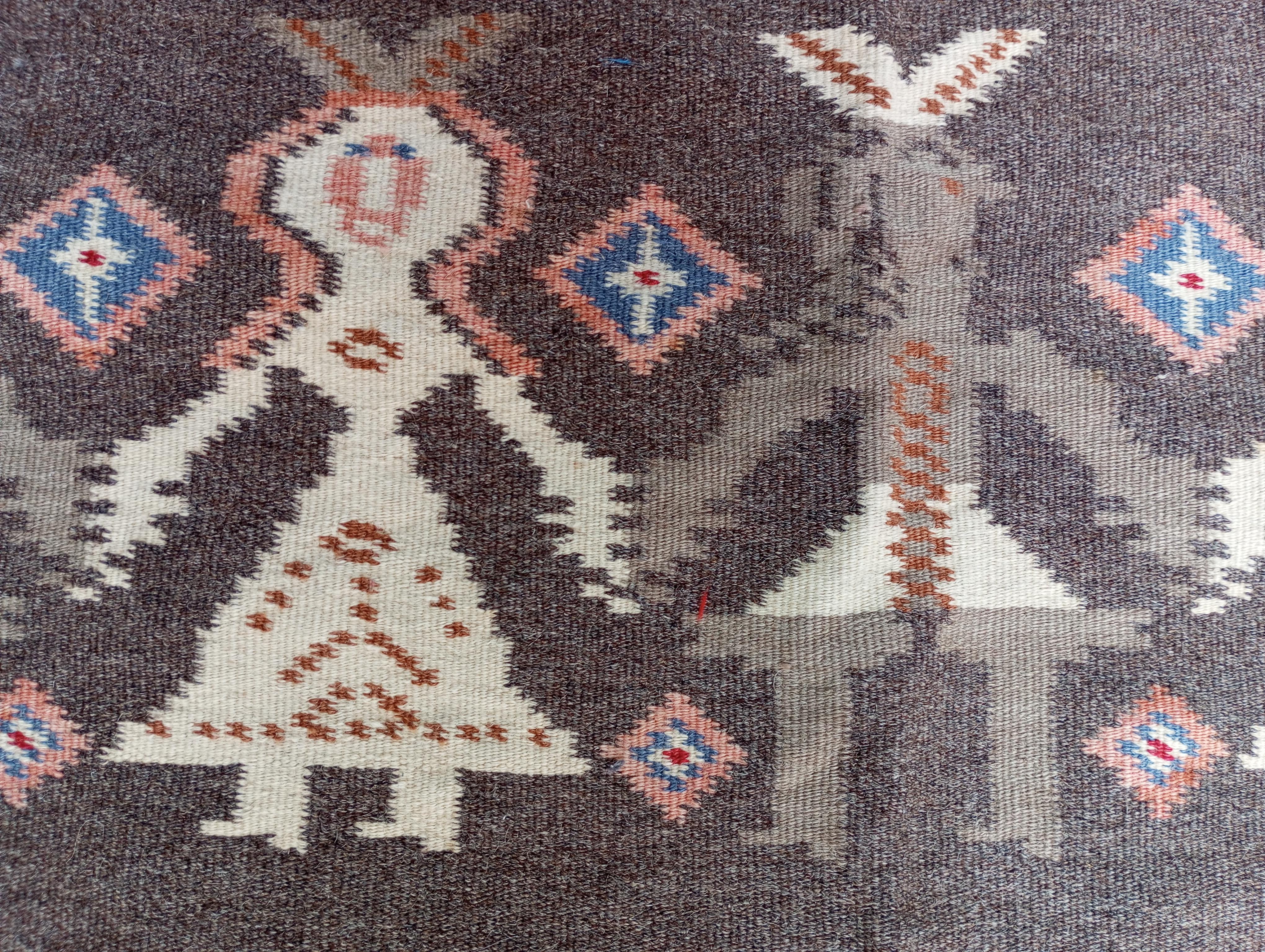 Tapis kilim scandinave (Finlande) 1970 brun Bon état - En vente à Firenze, FI