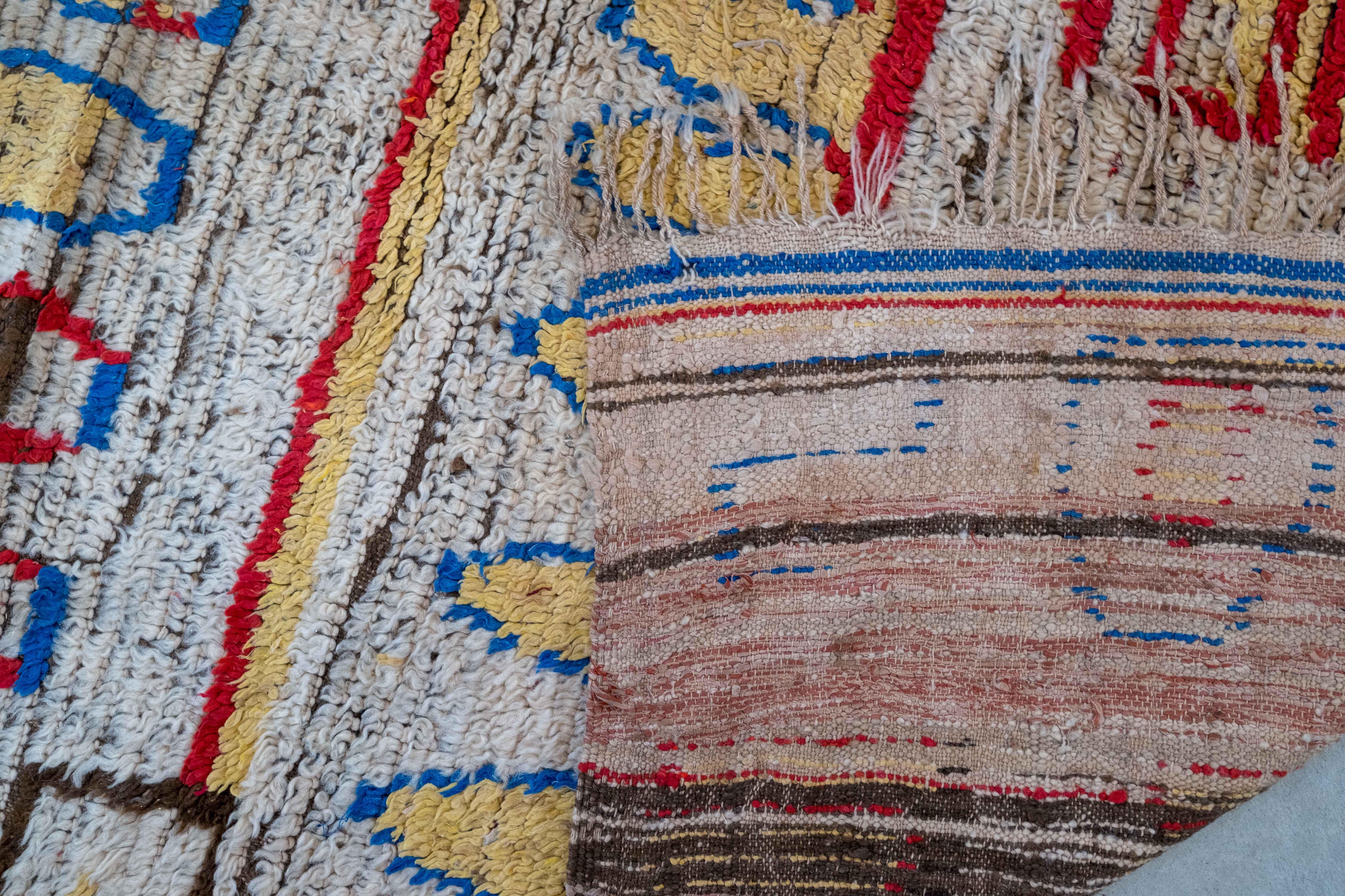 Marokkanischer Teppich, Azilal, Berber, Vintage, Wolle, Handarbeit, auf Lager (Handgeknüpft) im Angebot