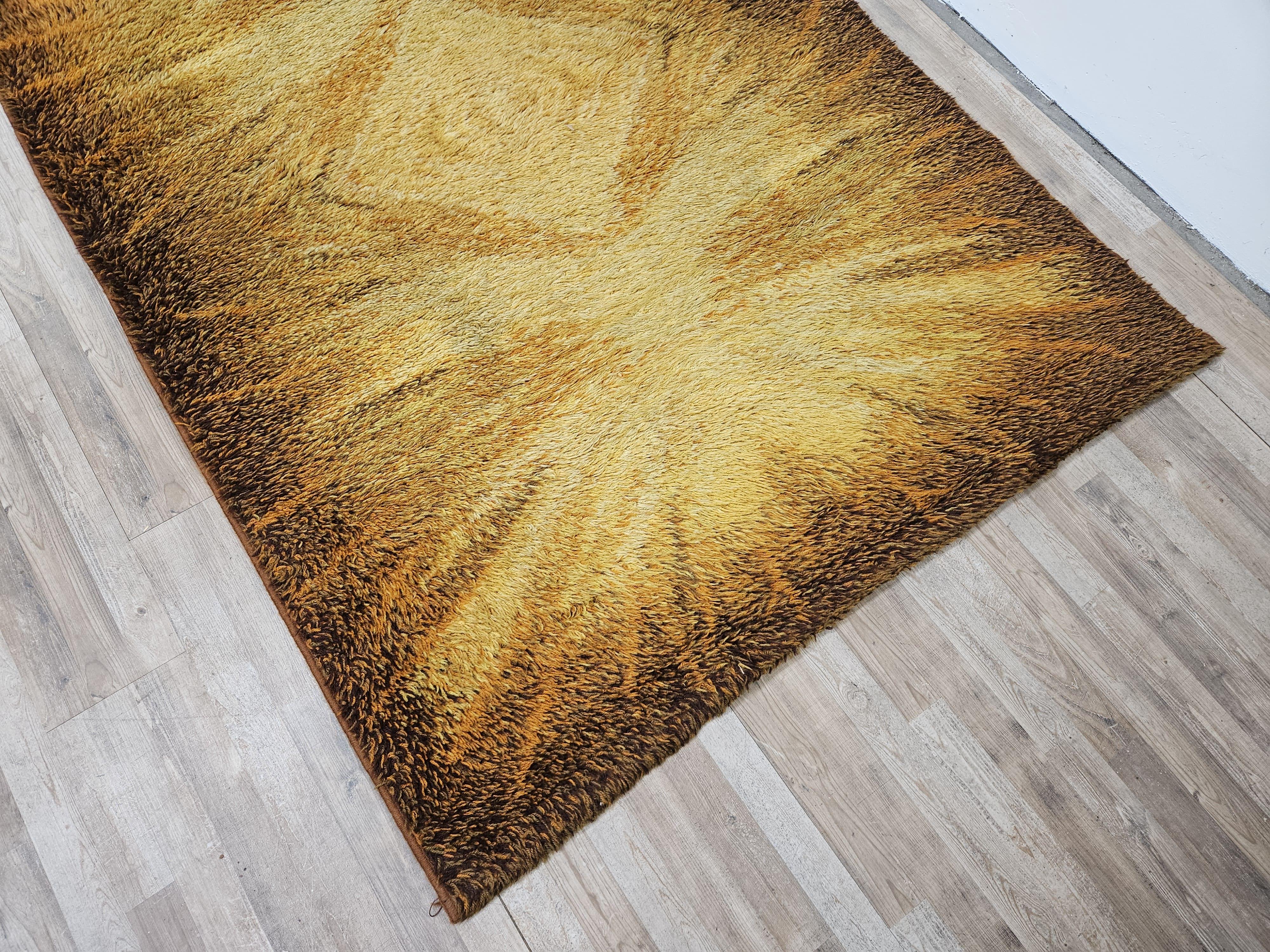 Dutch Menuette rug by Desso, Holland 1970s For Sale