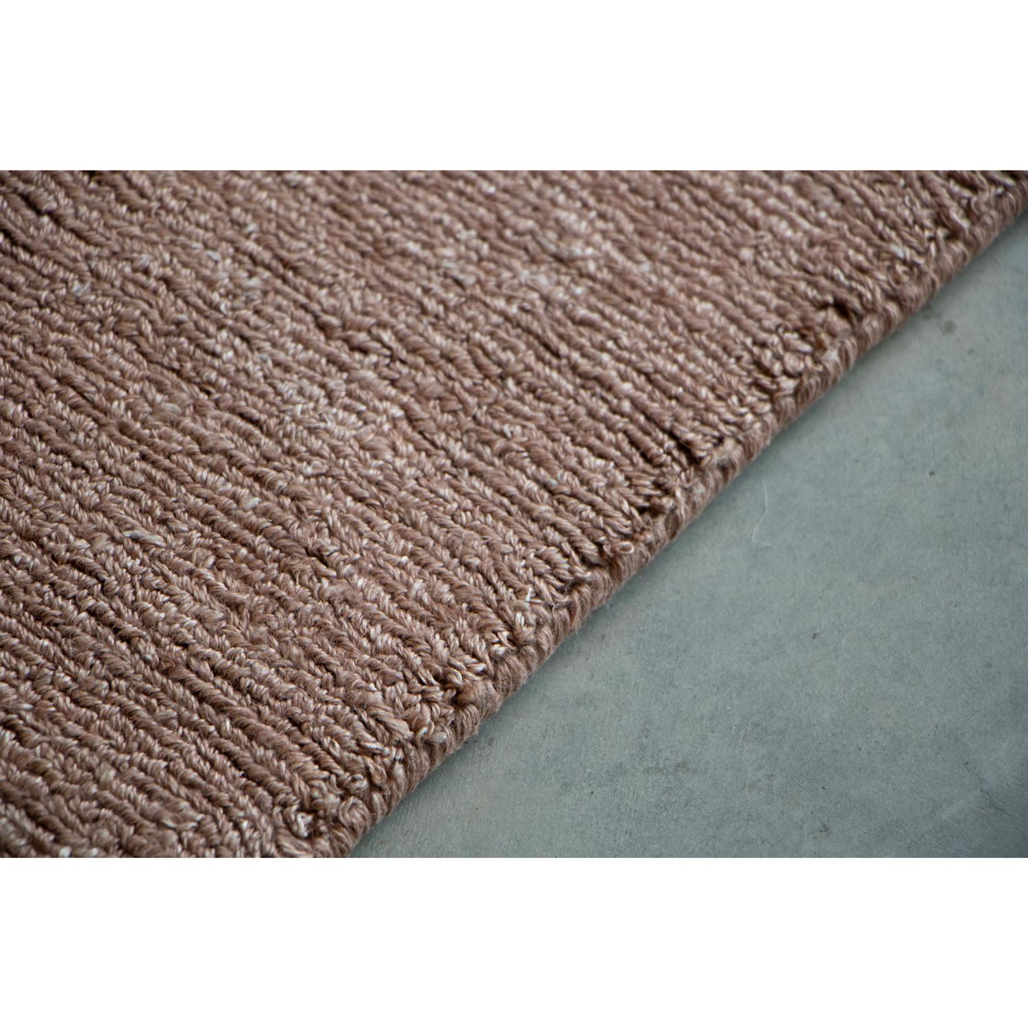 Hand-Woven Tappeto Moderno Design a Righe Lino Naturale Rosa by Deanna Comellini 150x250cm For Sale