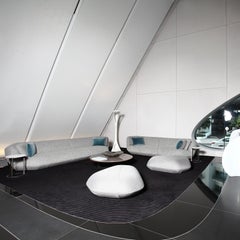 Tappeto Moderno Design Italiano Onda Grigio Scuro di Deanna Comellini 300x400 cm