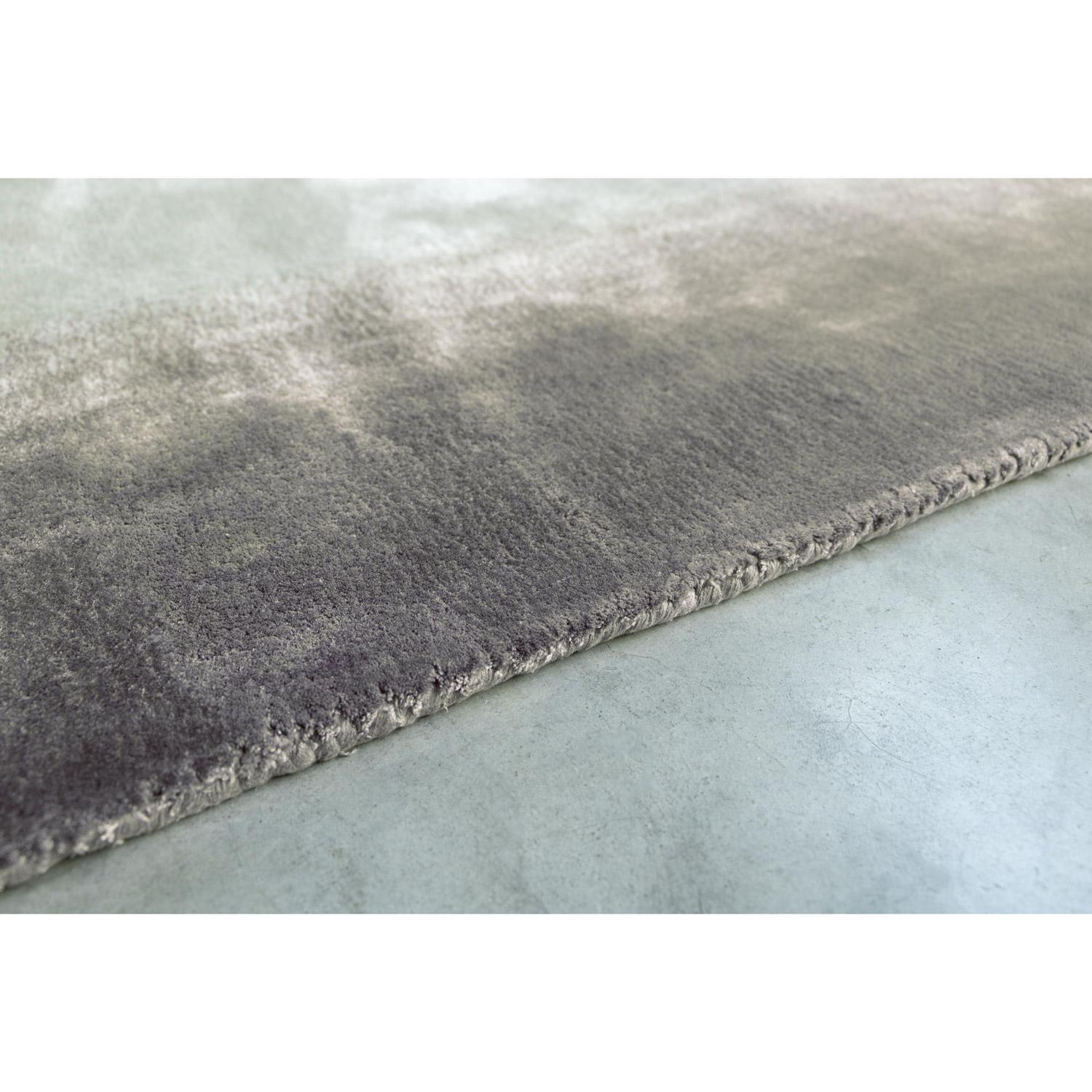 Tappeto moderno design sostenibile grigio bordo von Deanna Comellini 200x300cm (Moderne) im Angebot