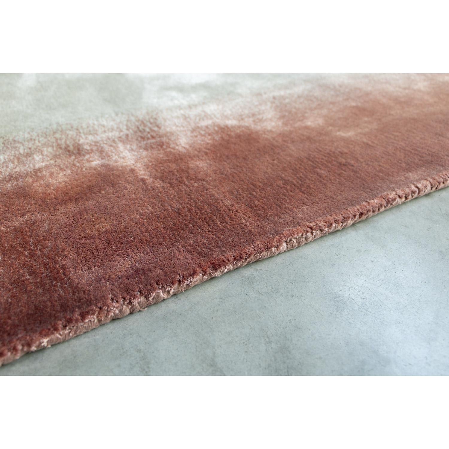 Indian Tappeto moderno design sostenibile grigio bordo by Deanna Comellini 200x300cm For Sale