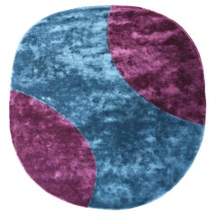 Tappeto moderno forma organica tencel viola blu by Deanna Comellini 250x260 cm