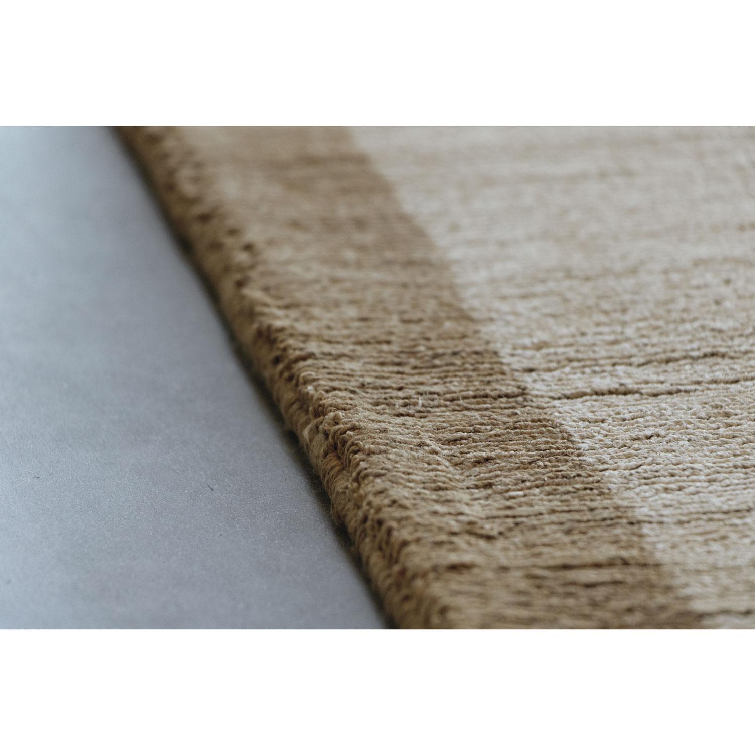 Tappeto moderno in fibre naturali lino beige design Deanna Comellini 200x300cm In New Condition For Sale In Bologna, IT