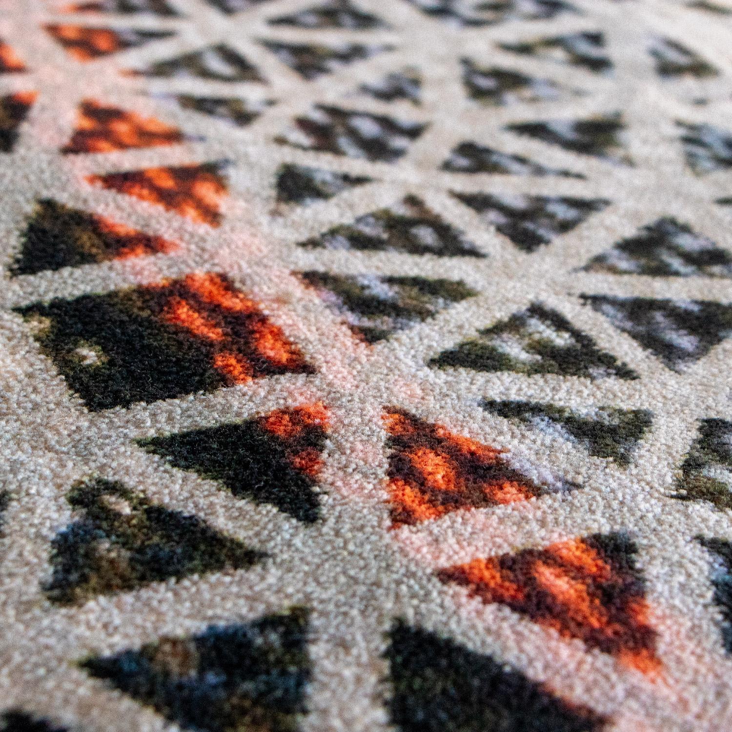 Tappeto moderno Muster organico Design Vertrag blu Deanna Comellini 300x400 cm im Zustand „Neu“ im Angebot in Bologna, IT