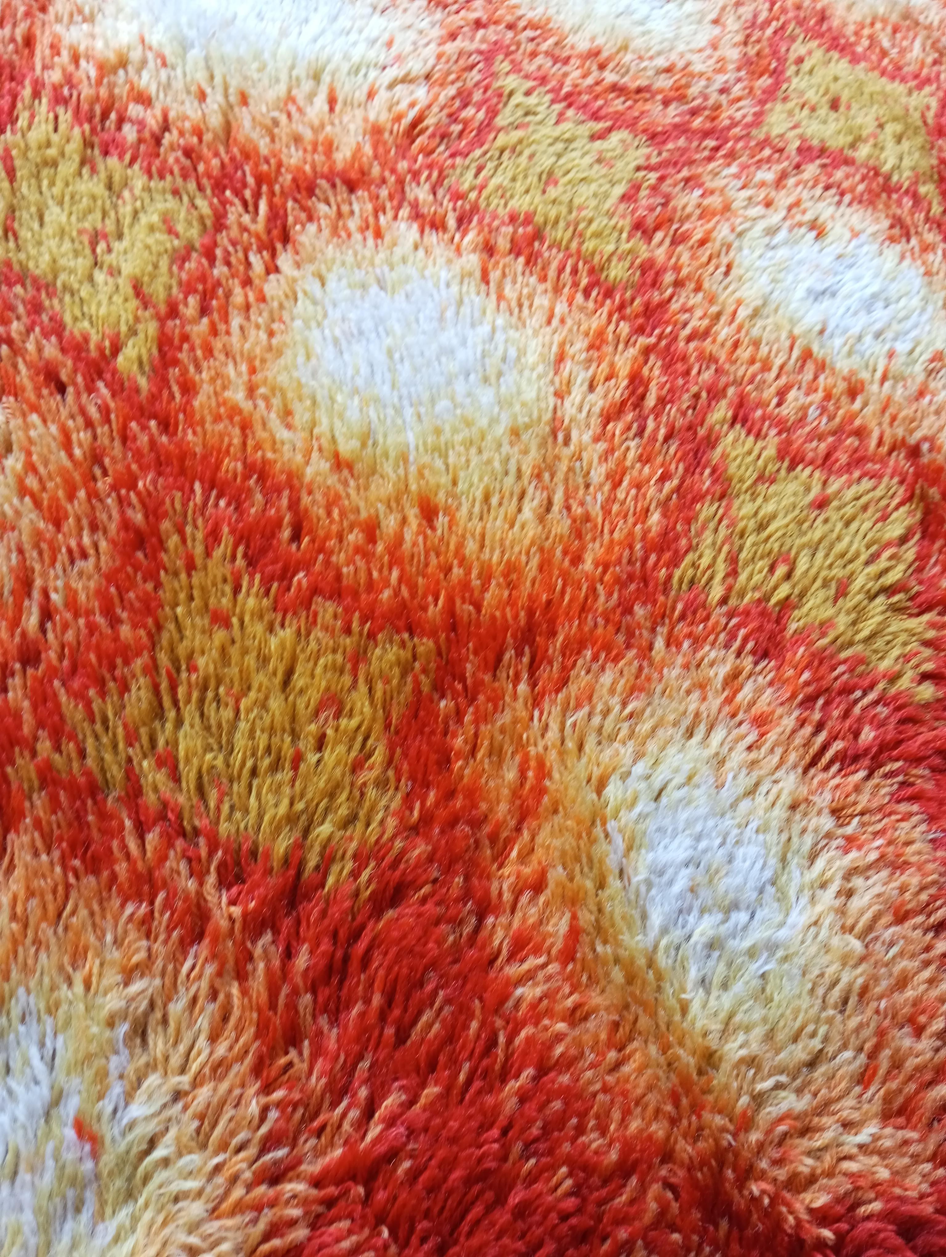 Modern (Pop art) Rya wool rug - Sweden 1970s For Sale 2