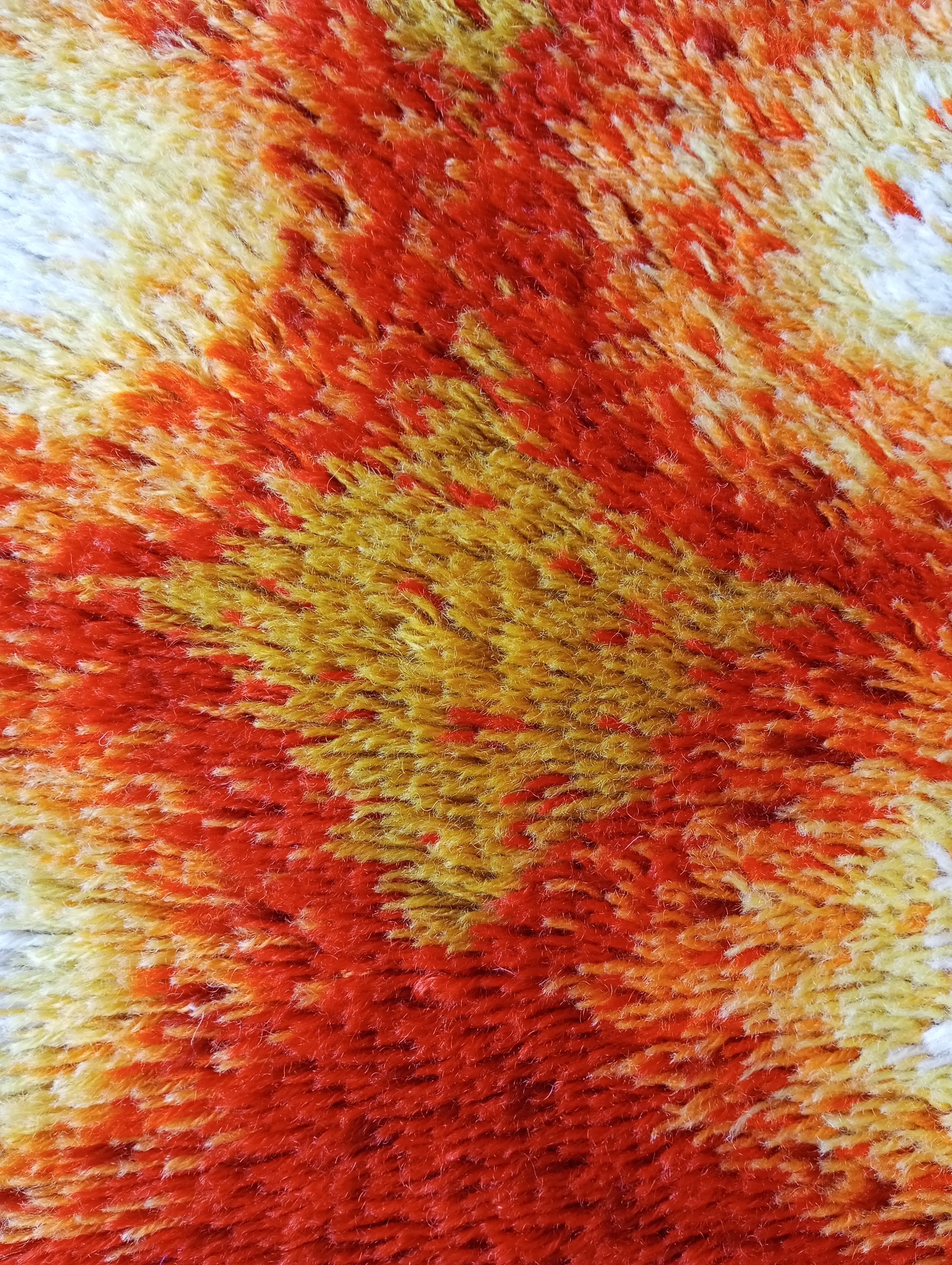 Modern (Pop art) Rya wool rug - Sweden 1970s For Sale 3