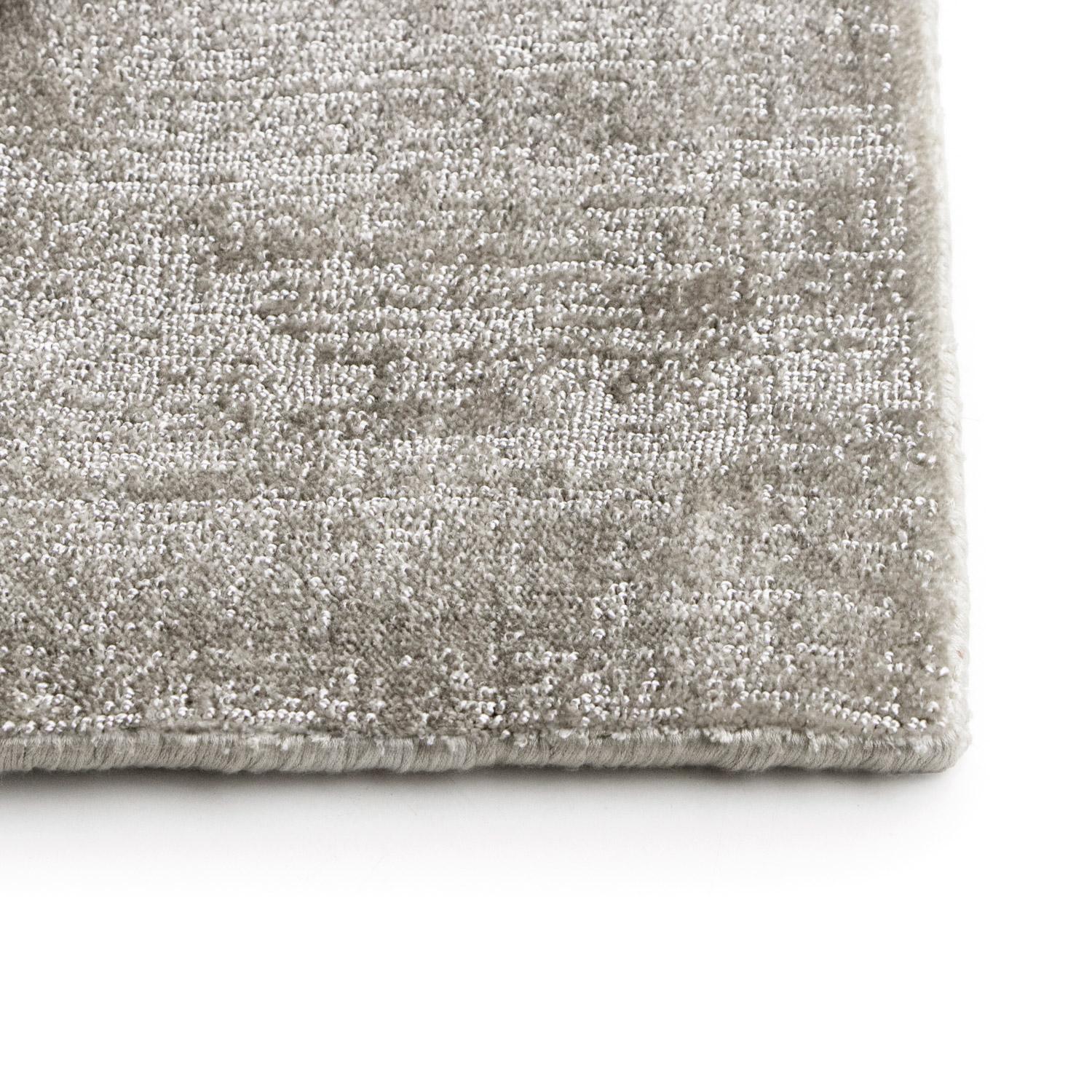 Moderno Tappeto moderno ultra resistente contract di Deanna Comellini in Stock 200x300cm in vendita