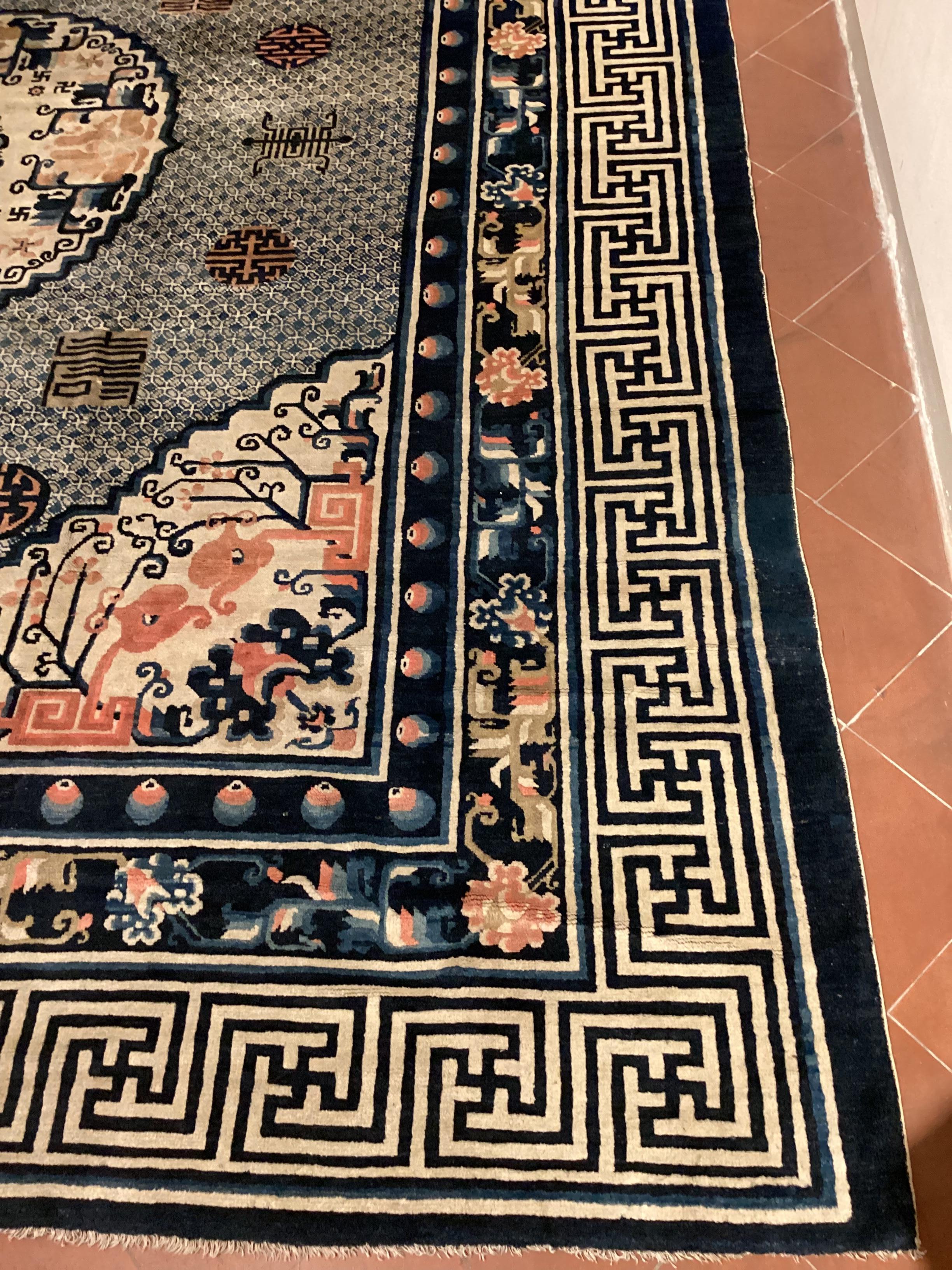 Mongolian Tapis mongol en laine noué à la main cm. 360 x 320 en vente