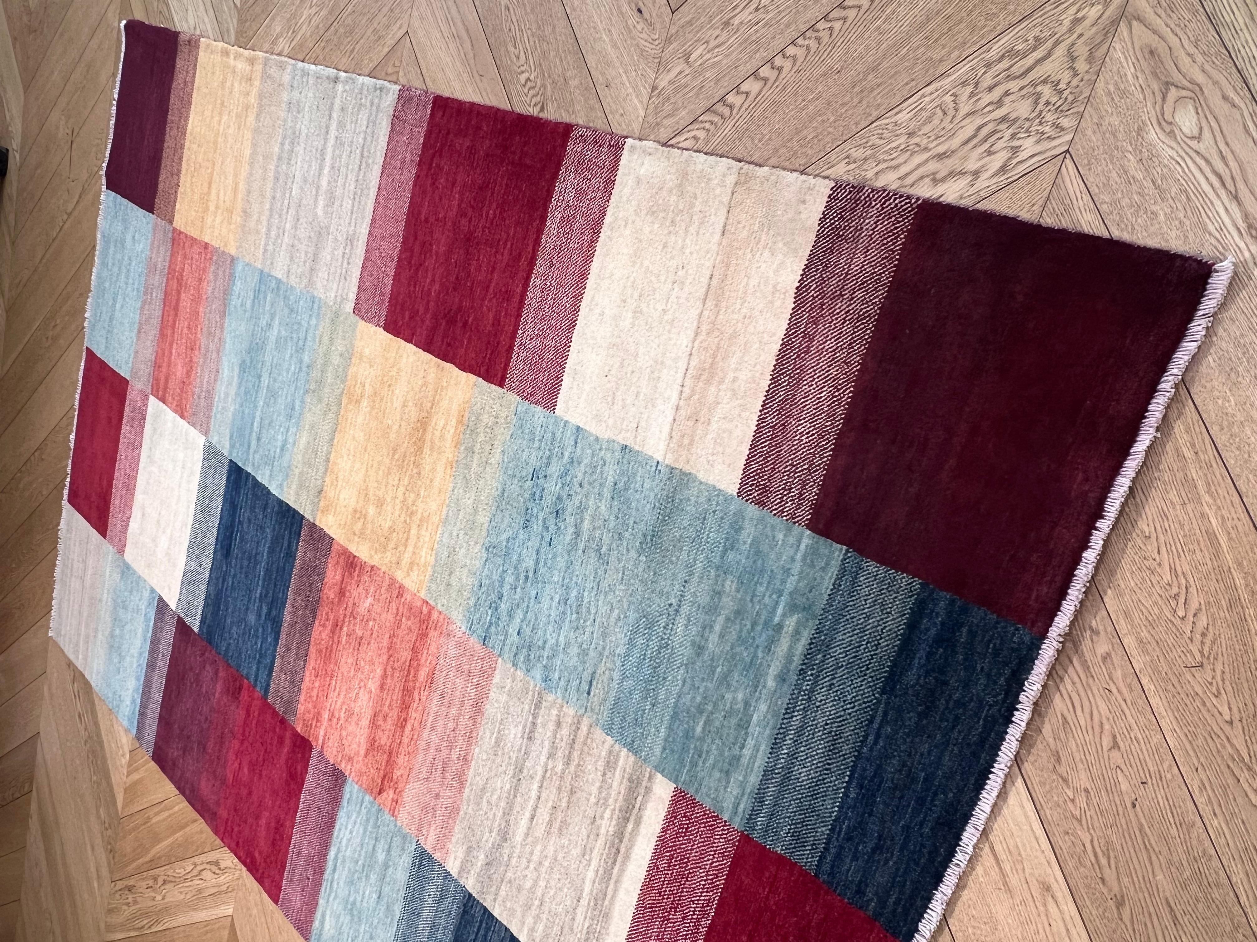 Multicolored rug from Afghanistan for modern decor For Sale 3