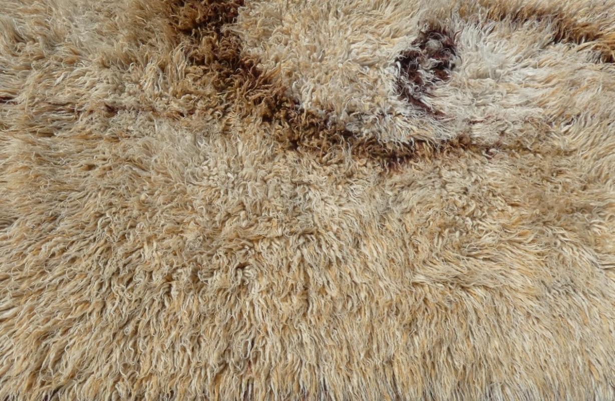 Tapis optique à longs poils en pure laine, Italie, années 1960 Excellent état - En vente à modena, Emilia-Romagna