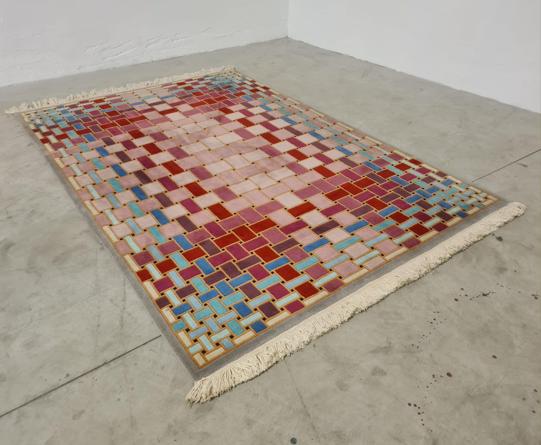 Wool Optical rug in pure wool from the 1970s For Sale