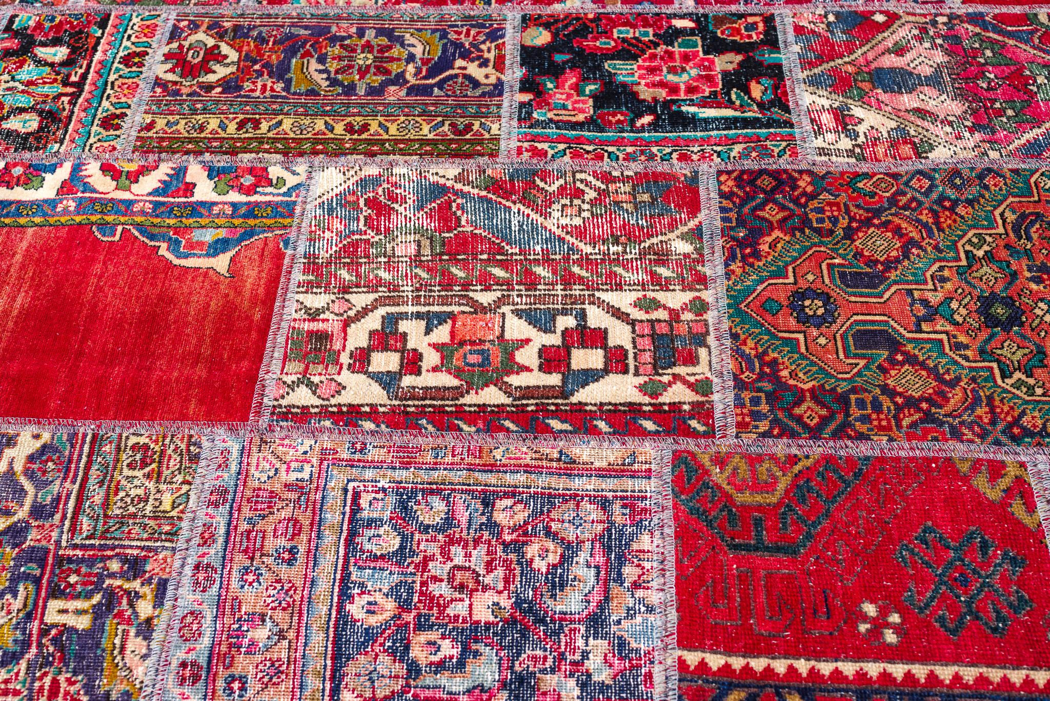 Vintage Persian patchwork rug In Excellent Condition For Sale In Foligno, Perugia