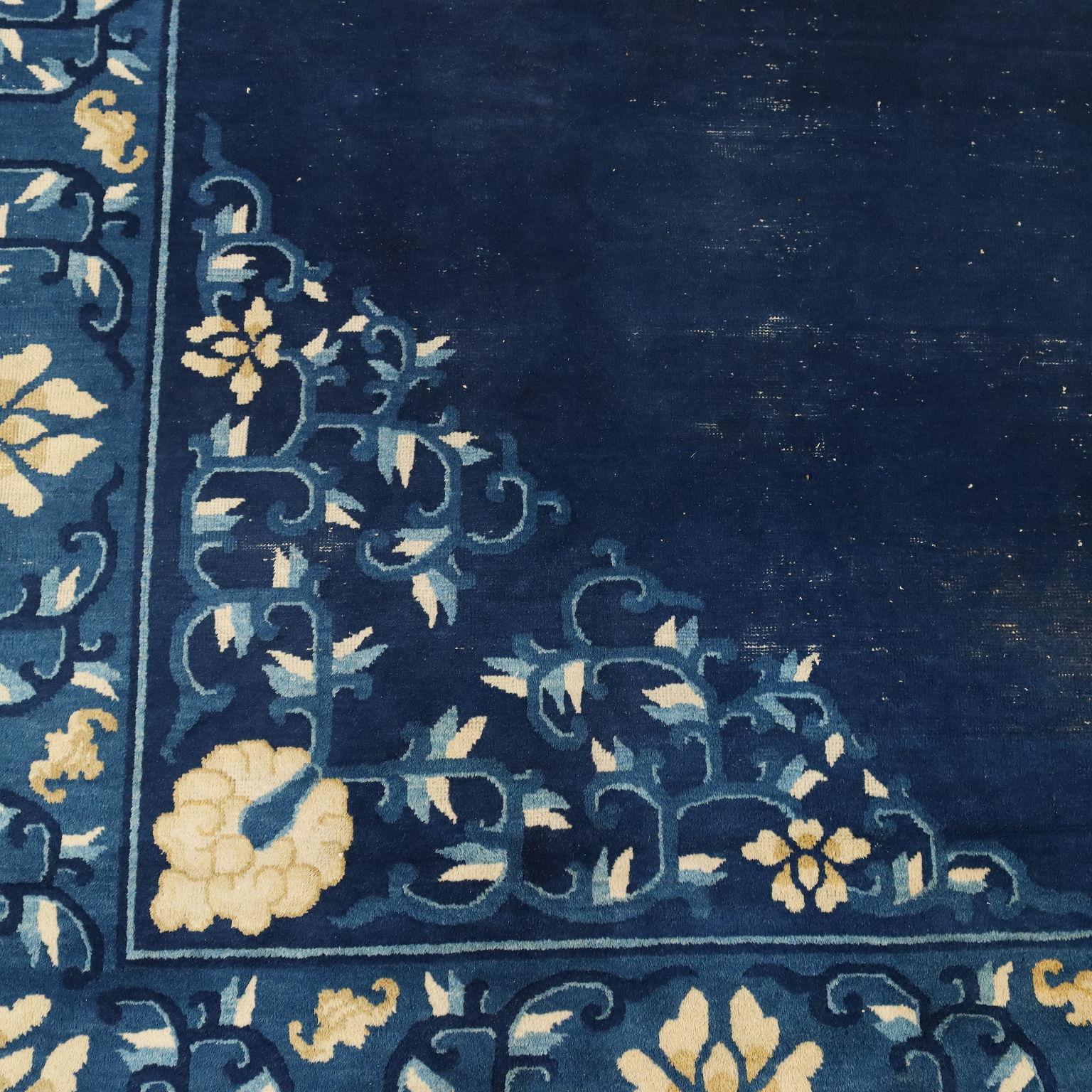Chinese Peking carpet - China blue 490 x 310 cm 1930s-40s For Sale