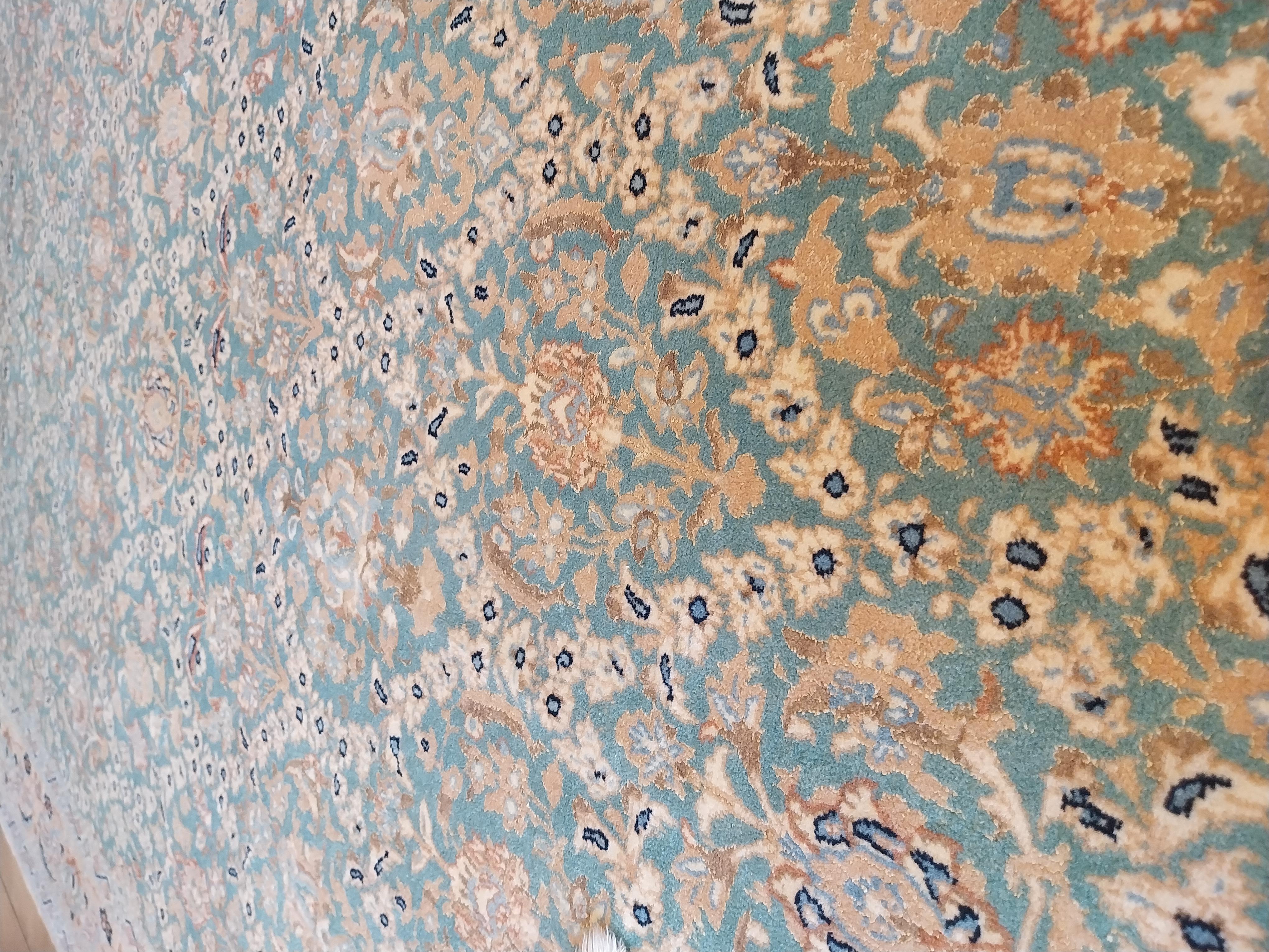 Tappeto Persiano Nain Antico, Anhang an eine Mano im Zustand „Gut“ im Angebot in Foligno, Perugia