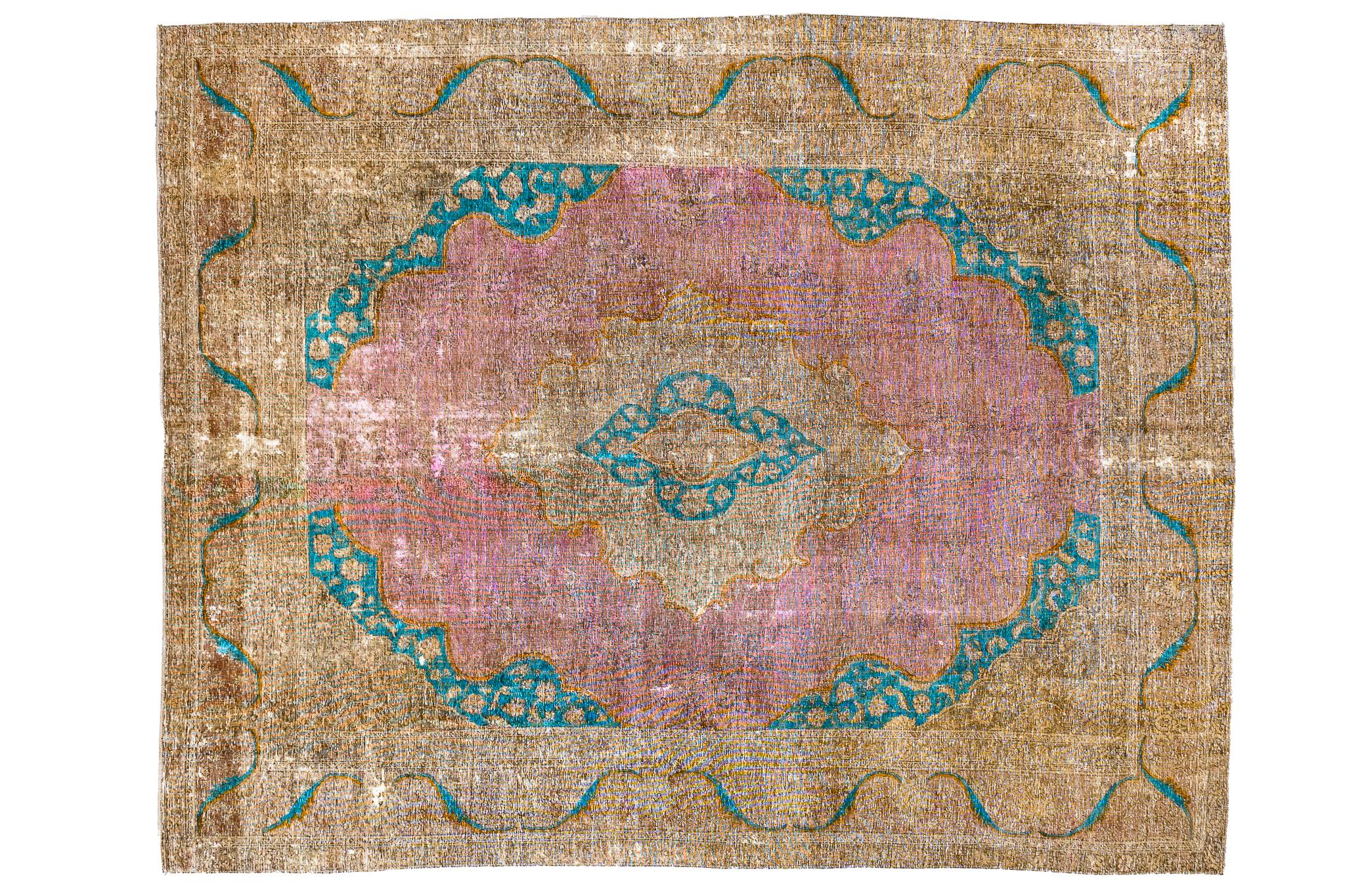Vintage Distressed Persian Carpet Mid-20th Century For Sale 6