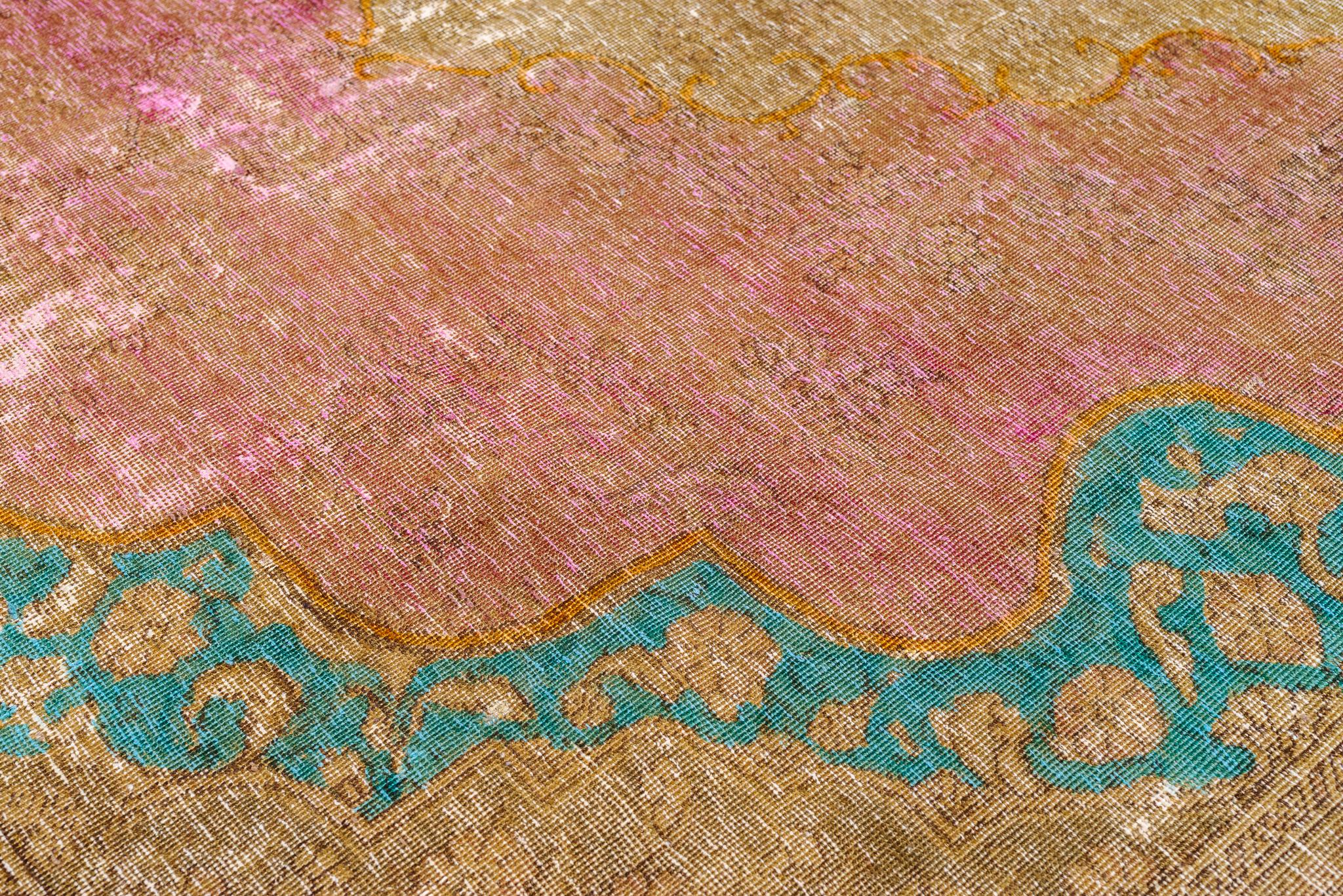 Vintage Distressed Persian Carpet Mid-20th Century For Sale 1