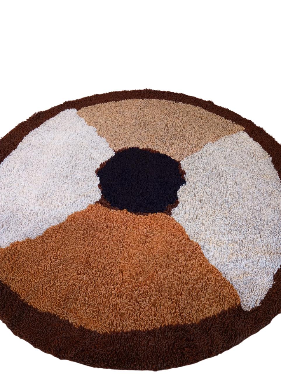 Tappeto rotondo in lana, Desso - Paesi Bassi, 1970 (Dutch) im Angebot