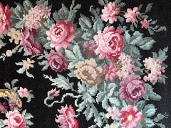 Early 20th Century Savonerie Rug Decorated With Flower Garlands