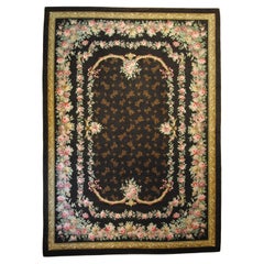 Early 20th Century Savonerie Rug Decorated With Flower Garlands