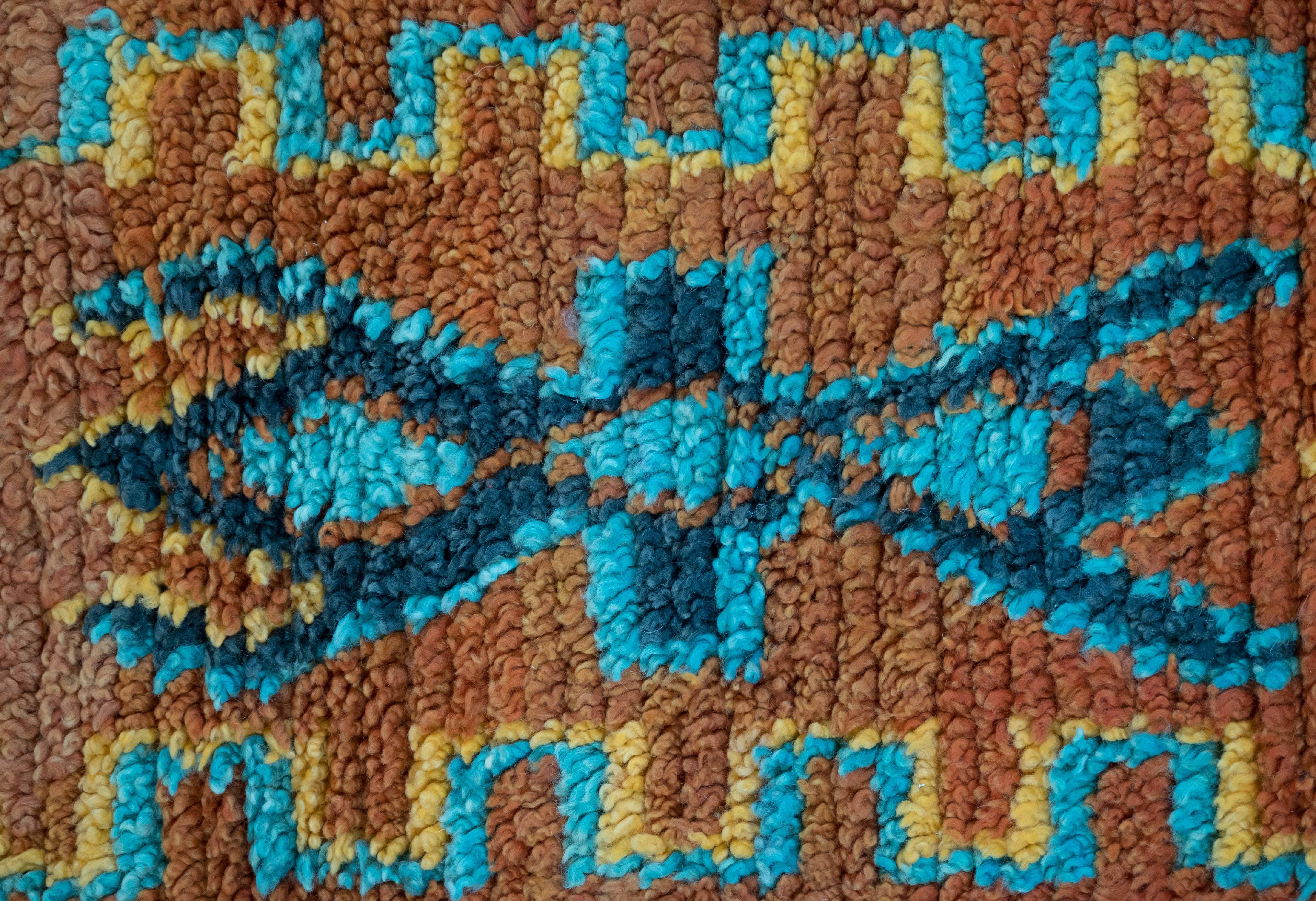 marokkanischer teppich bunt