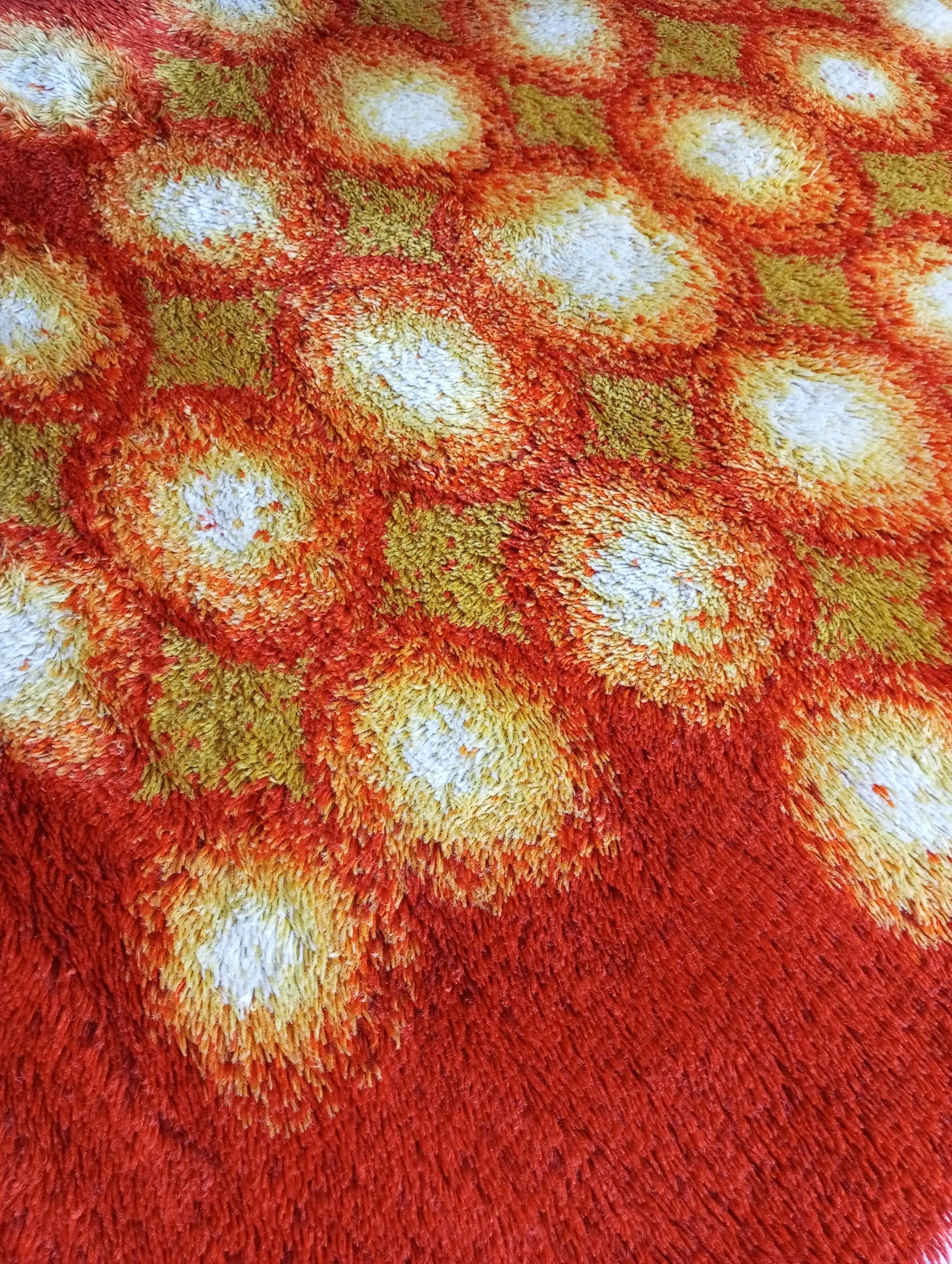 Vintage carpet Ege Taepper Rya (Pop art), Denmark 1970s For Sale 1