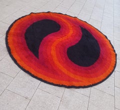 Tapis vintage YIN et YANG  produit par Højer Eksport Wilton Danemark années 1960