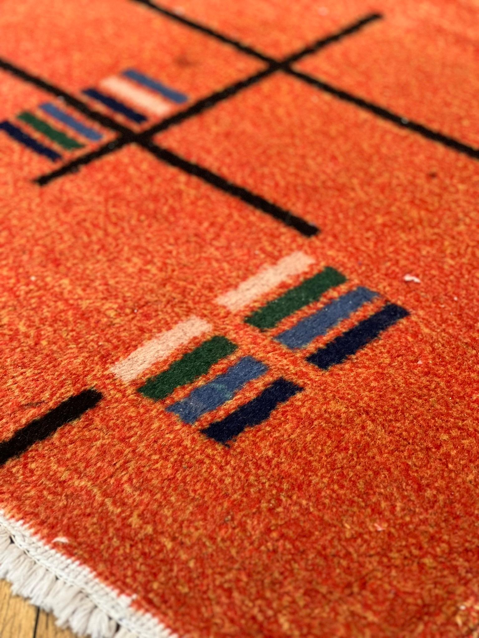 Zeki Muren Tapis de couleur des années 1970 avec motifs décoratifs abstraits futuristes en vente 1