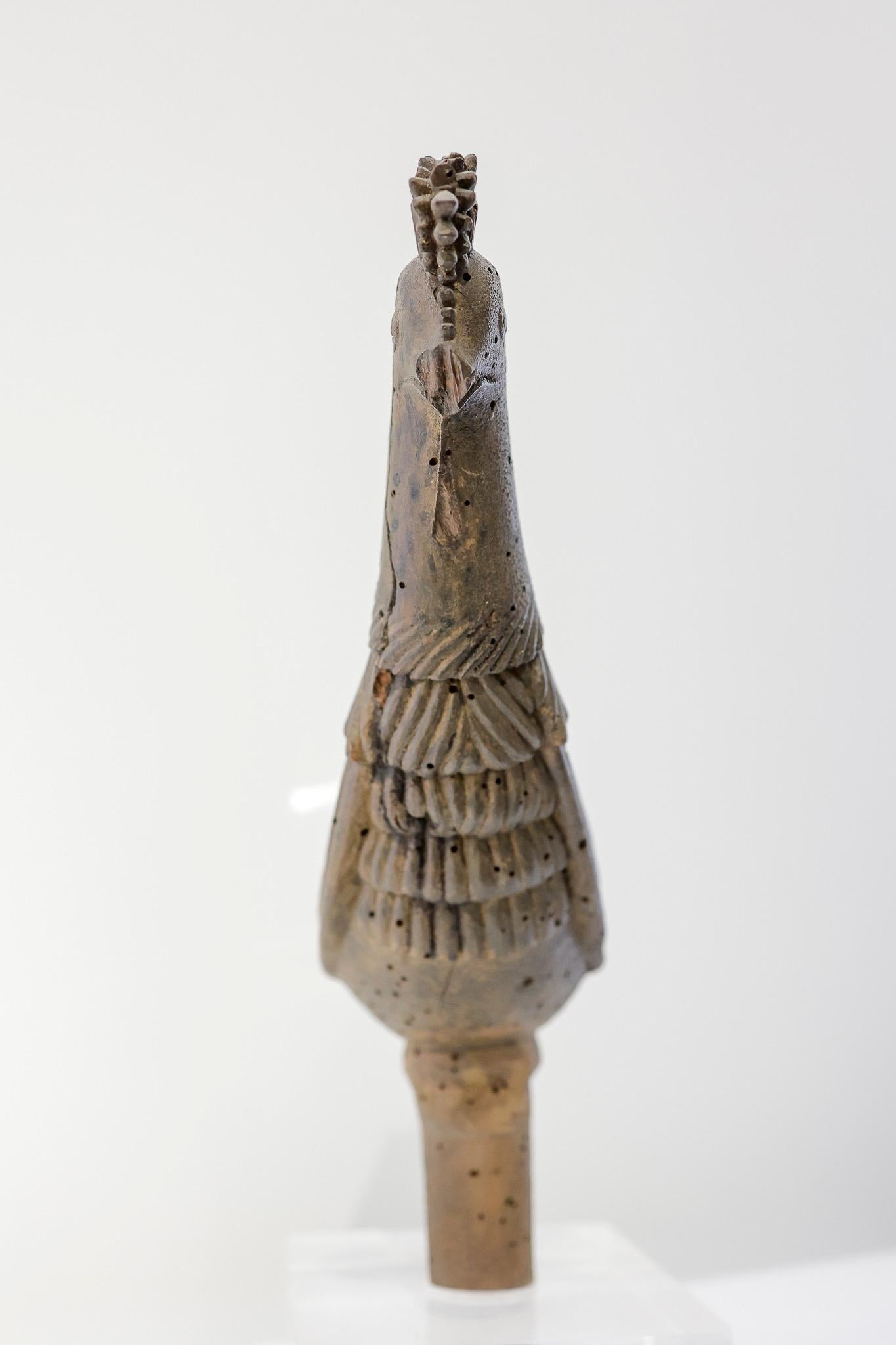 18th Century and Earlier Tappo di botte in legno con tracce di policromia - Francia XVIII secolo For Sale