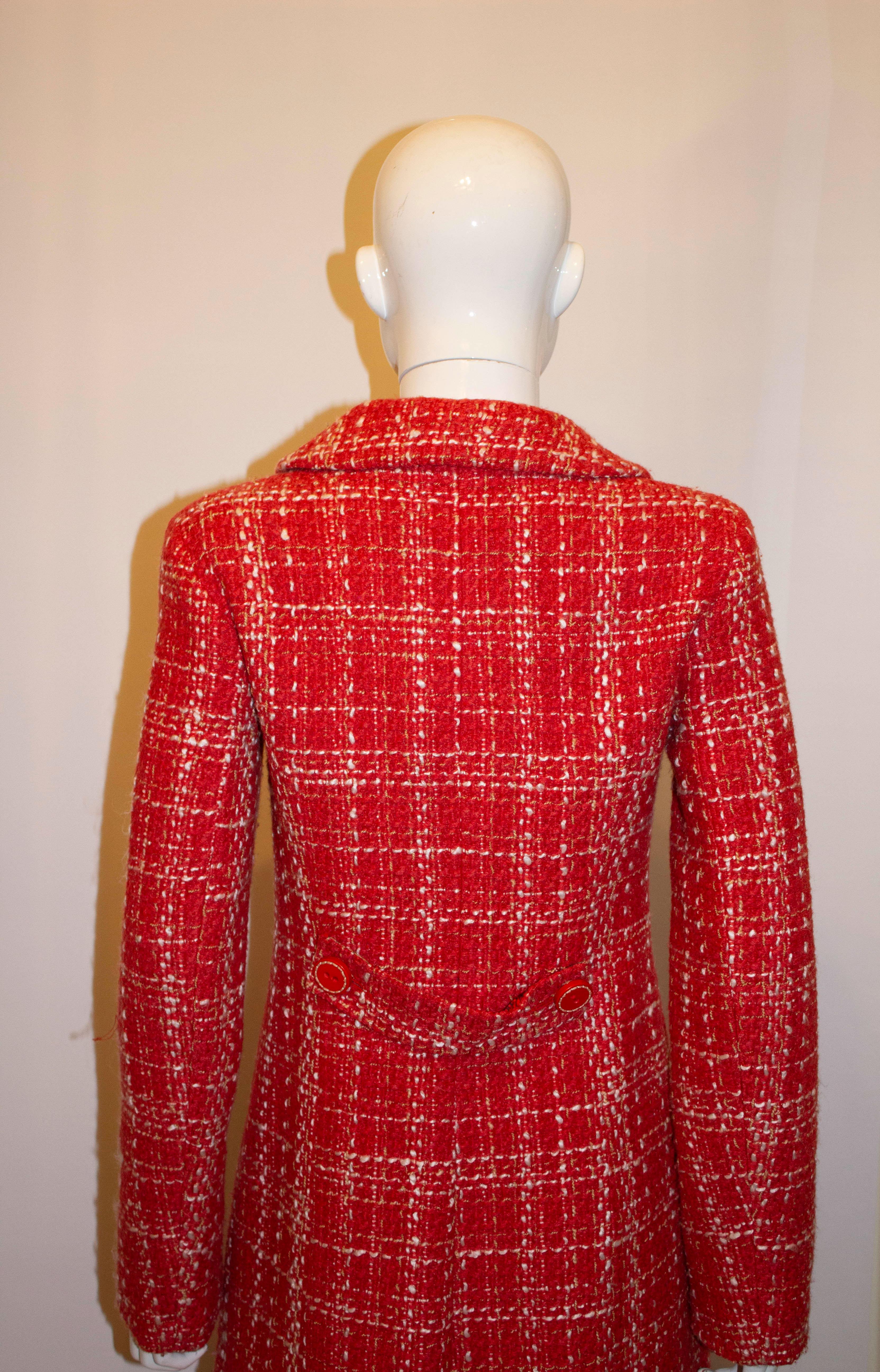 Tara Jamon Red and White Coat with Wonderful Lining In Good Condition For Sale In London, GB