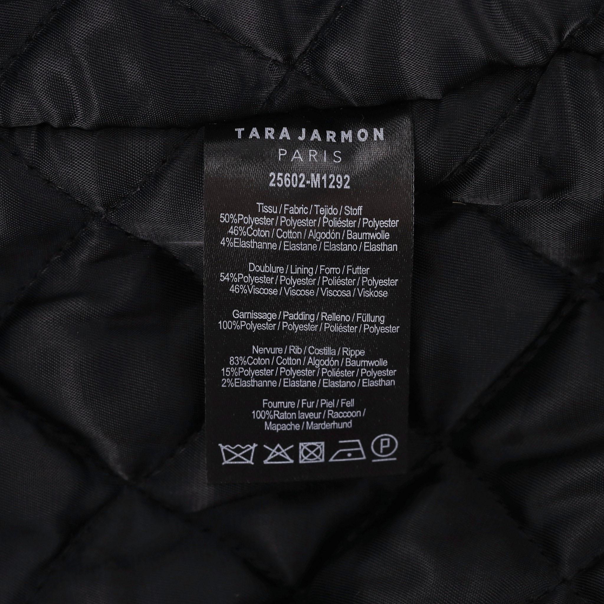 Chaqueta parka Tara Jarmon con capucha ribeteada de mapache en venta 2