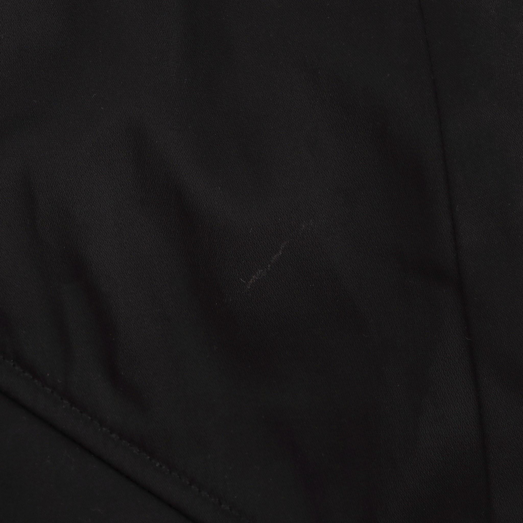 Chaqueta parka Tara Jarmon con capucha ribeteada de mapache en venta 3