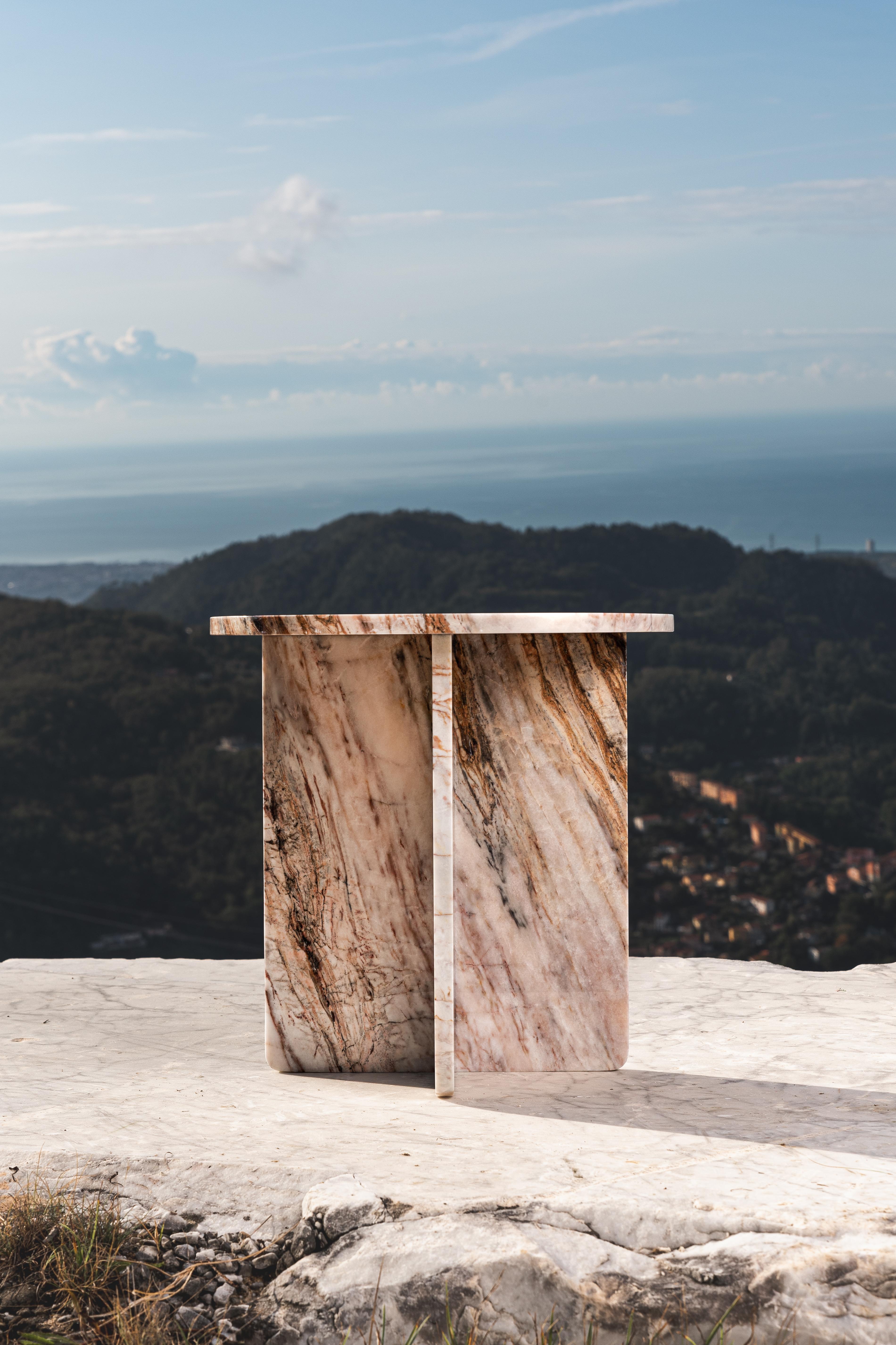 Tara marble side table by Edition Club
Edition 6 of 6
Dimensions: L 51 x W 45.7 x H 48 cm
Materials: Tarahumara marble from Latin America

Edition/Club is born from an environmental consciouness of reducing waste generated from the stone