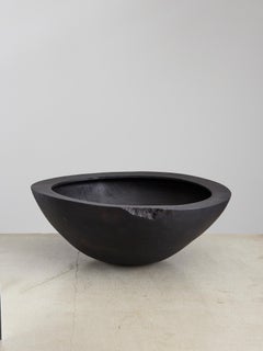 Unico Tara One 2 Vessel - Scultura contemporanea in Wood nero di Megarisiotis