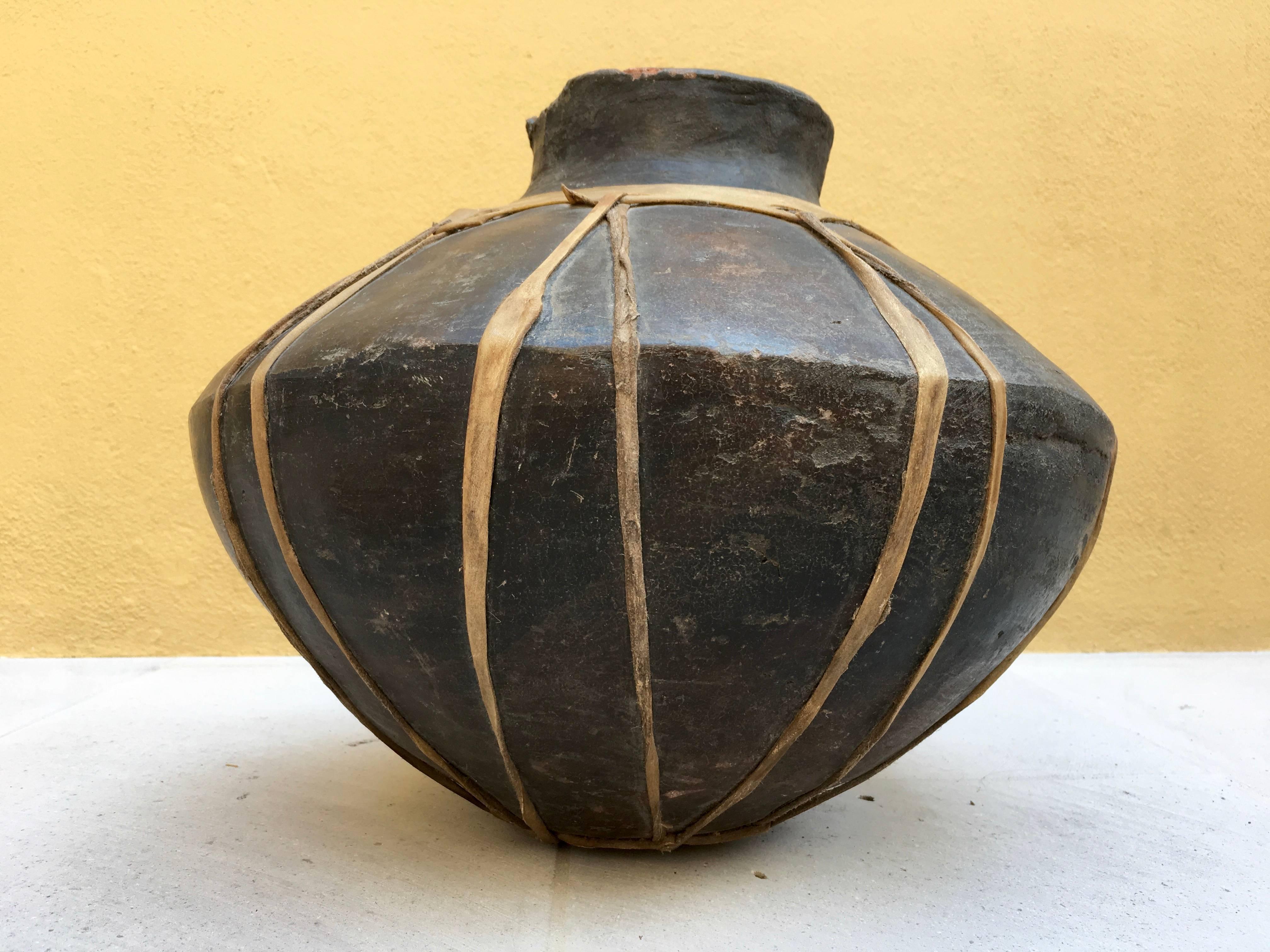 Native American Tarahumara Water Pot from Northern Mexico