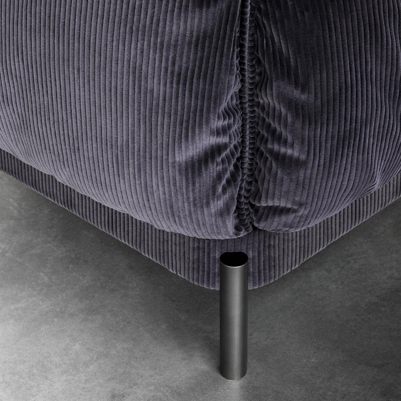 Italian Tarantino Purple Lounge Chair For Sale
