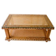  Mesa de centro de madera maciza de ratán Tarasha con tapa de cristal