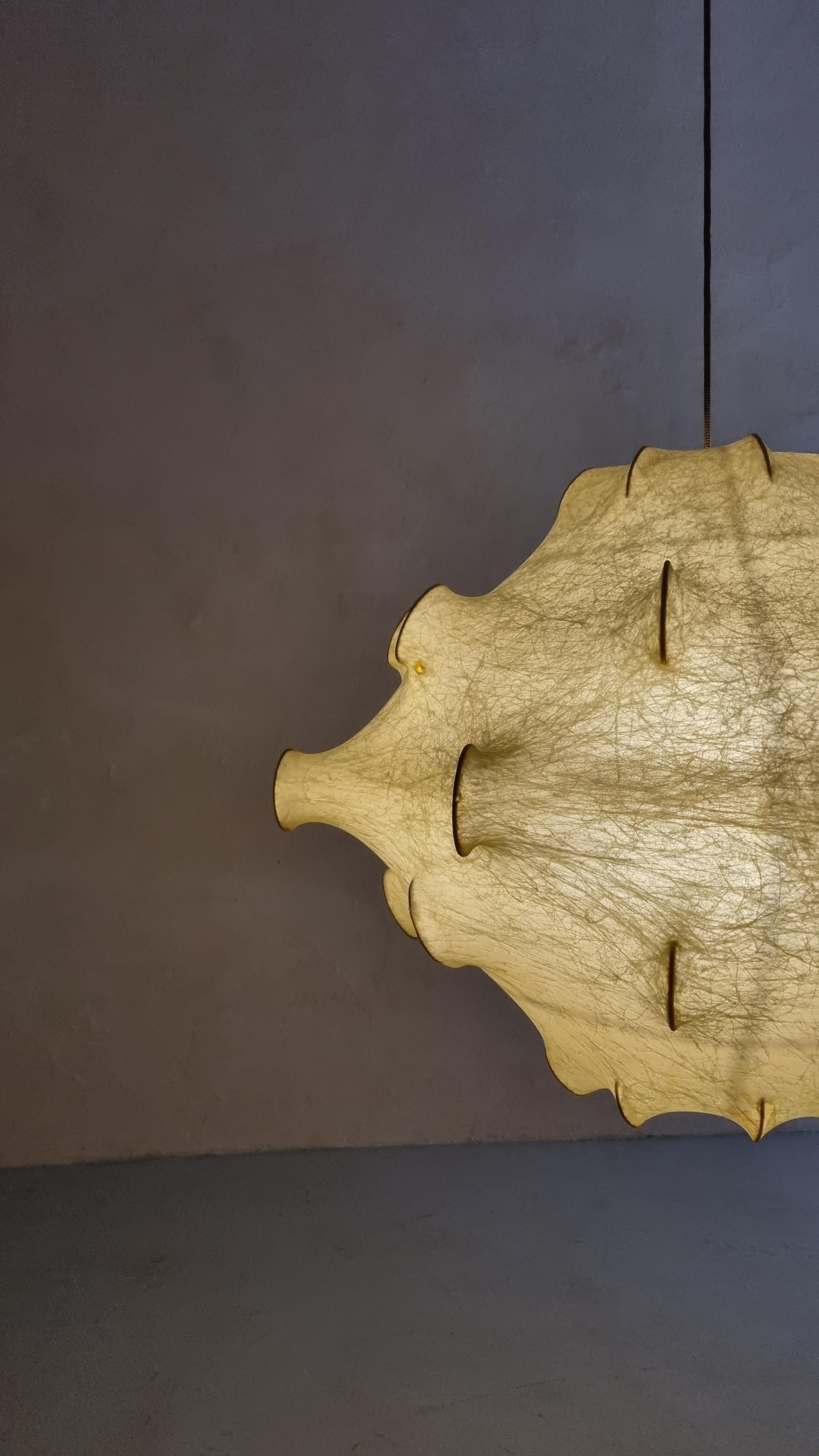 Taraxacum 2 ceiling lamp by Achille and Pier Giacomo Castiglioni for Flos 1960 In Good Condition For Sale In Arezzo, Italy