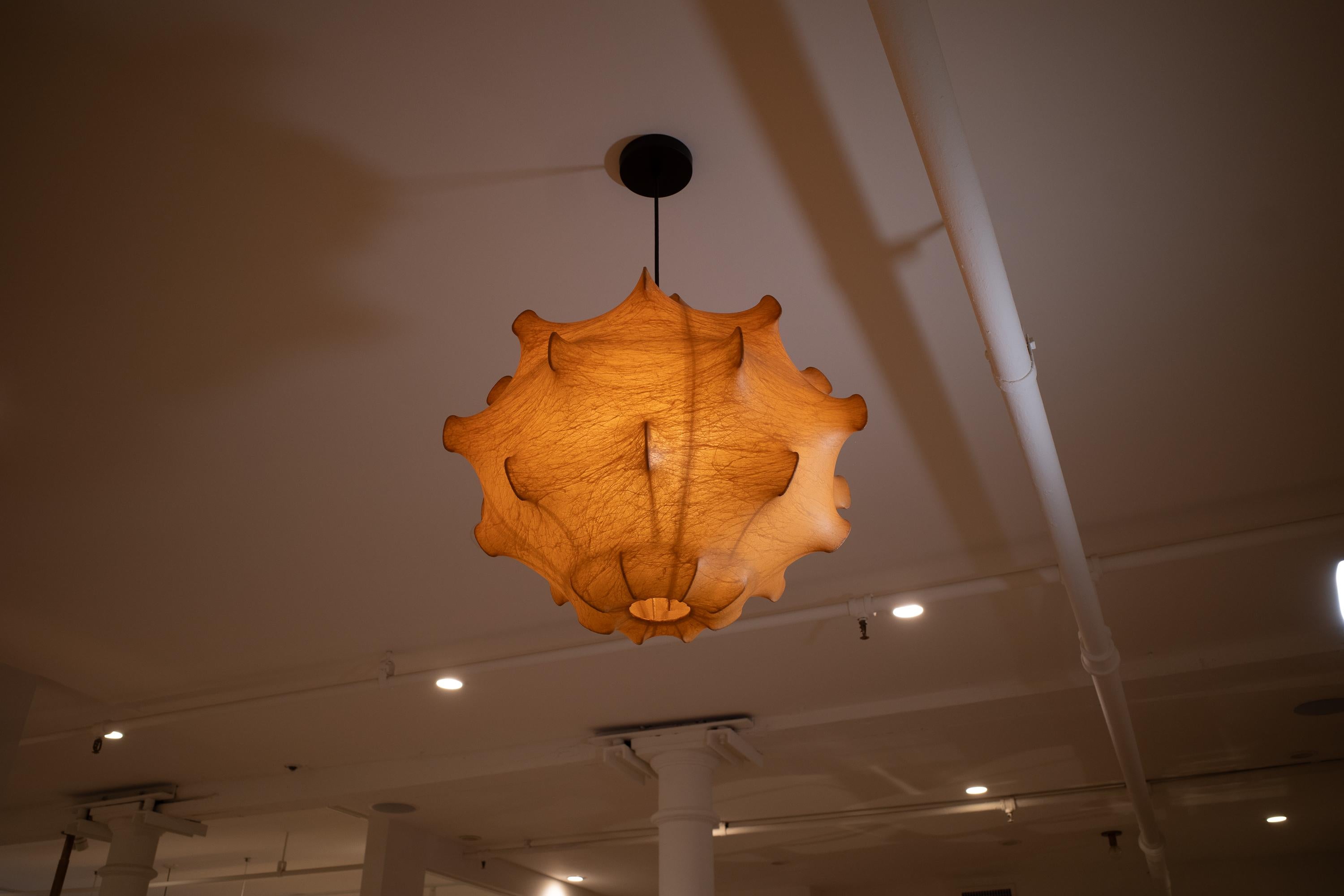 Mid-Century Modern ‘Taraxacum’ Cocoon Pendant by Achille & Pier Giacomo Castiglioni for FLOS For Sale