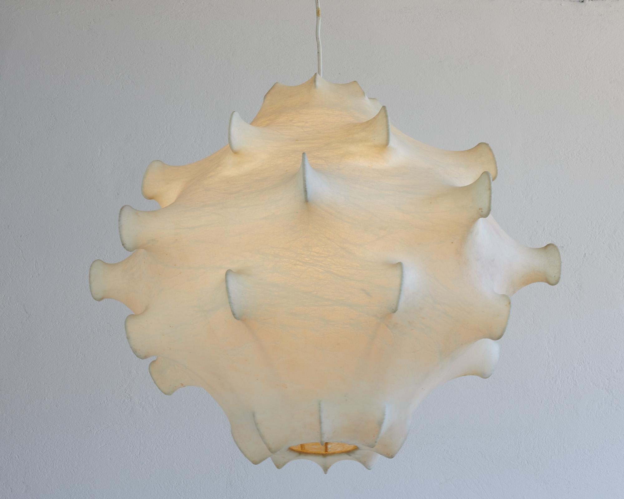 Italian Taraxacum Pendant Light by Achille and Pier Giacomo Castiglioni, Flos Italy 1960