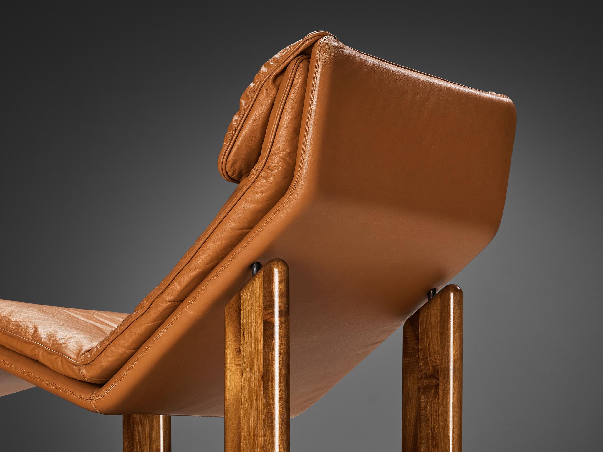 Leather Tarcisio Colzani for Mobil Girgi 'Periplo' Chaise Longue in Walnut 