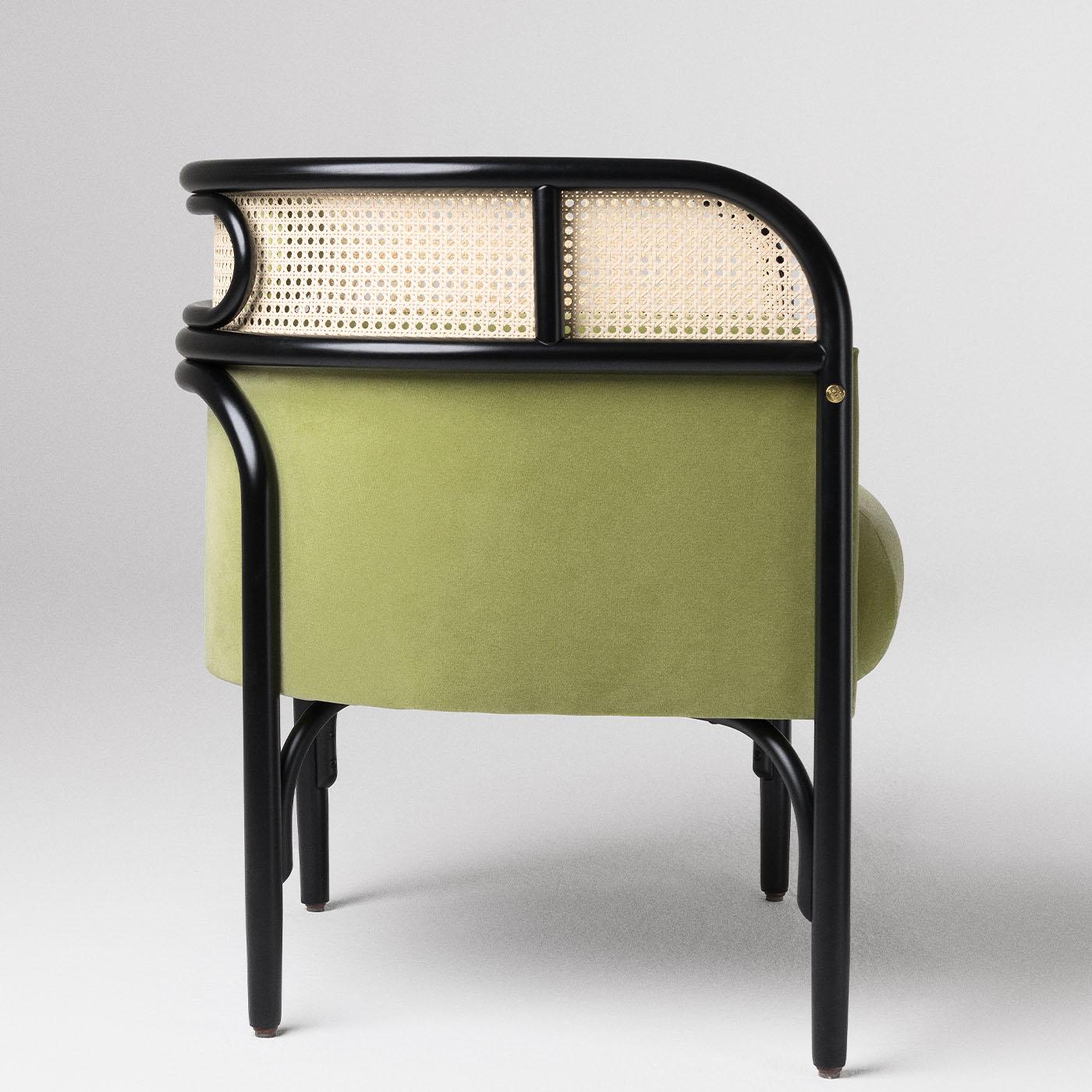 Targa Petit Grüner Samt-Sessel von GamFratesi im Angebot 4